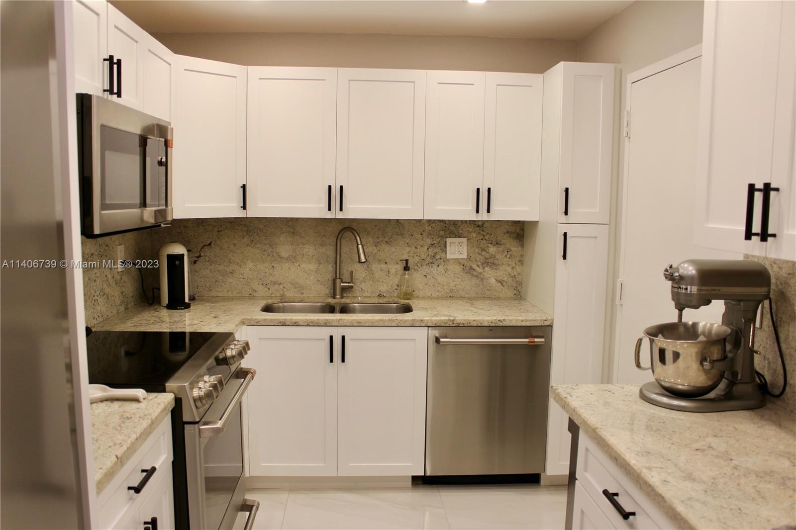 625 Biltmore Way Unit: 104