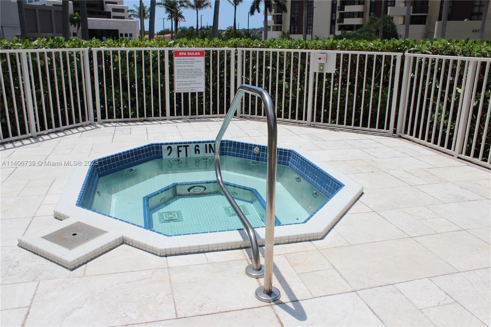 625 Biltmore Way Unit: 104