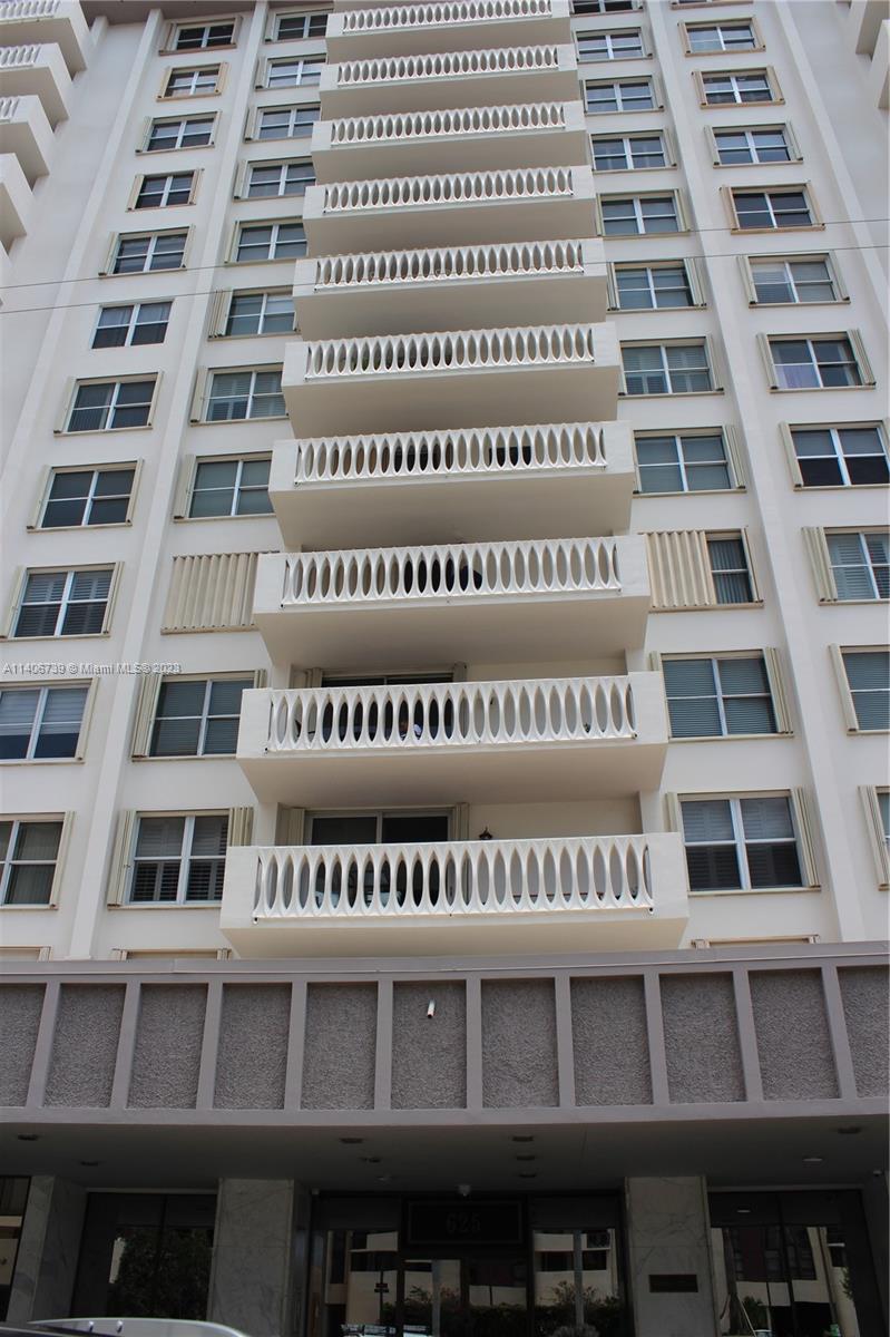 625 Biltmore Way Unit: 104