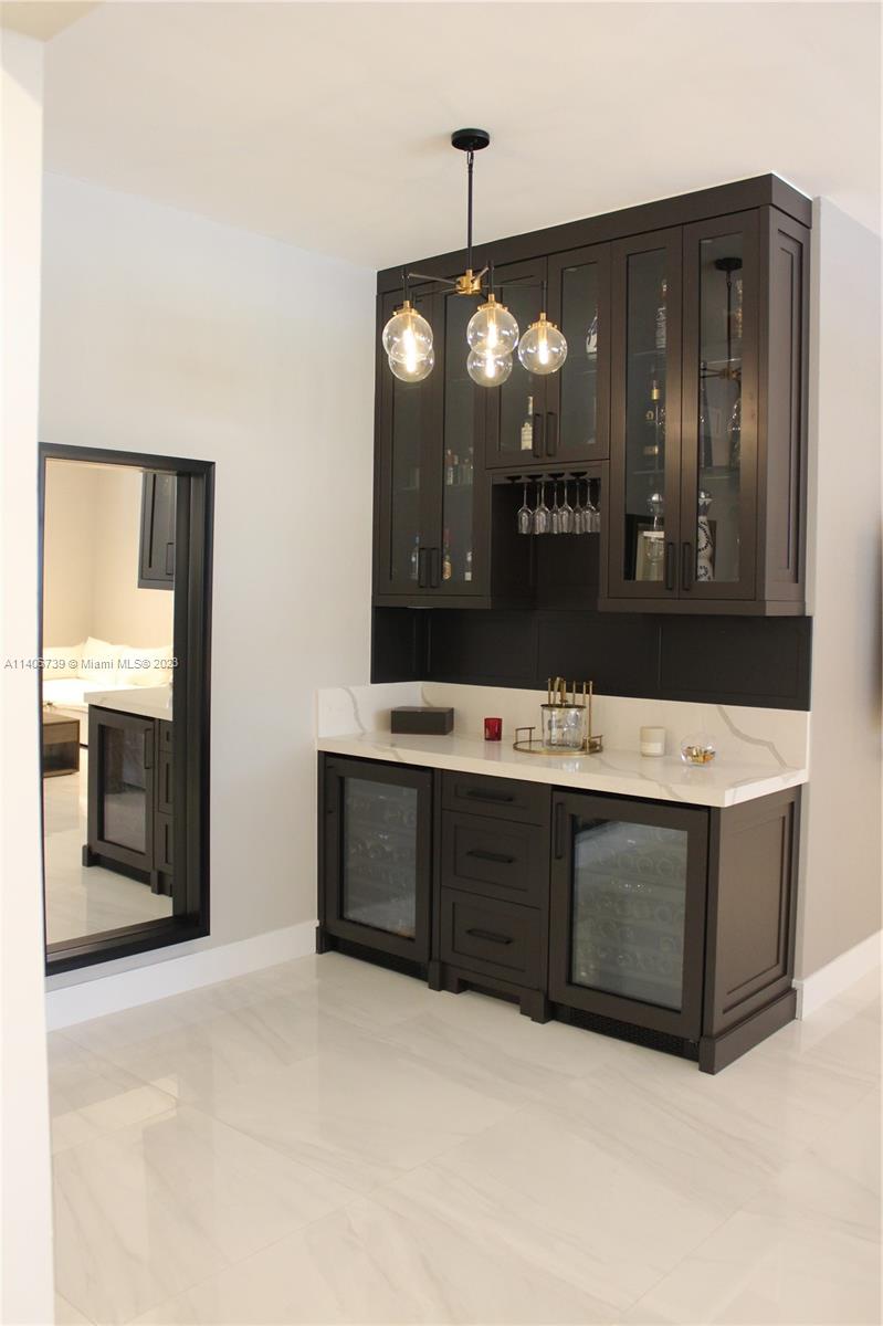 625 Biltmore Way Unit: 104