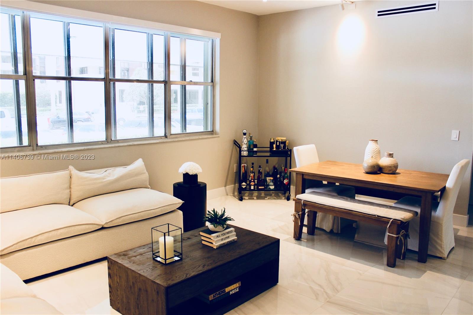 625 Biltmore Way Unit: 104