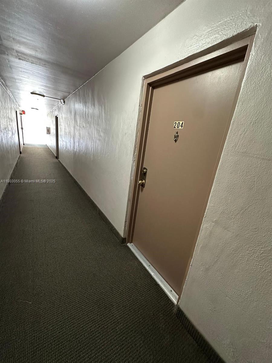 8411 NW 8th St # 204, Miami Unit: 204