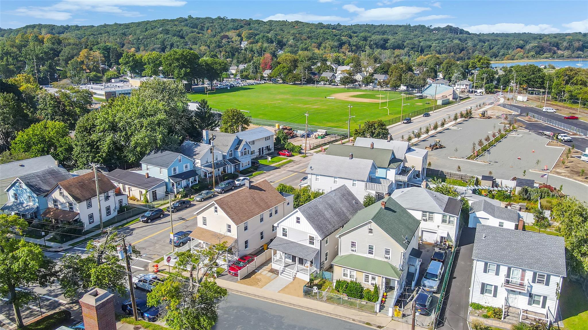 46-48 Maxwell Avenue