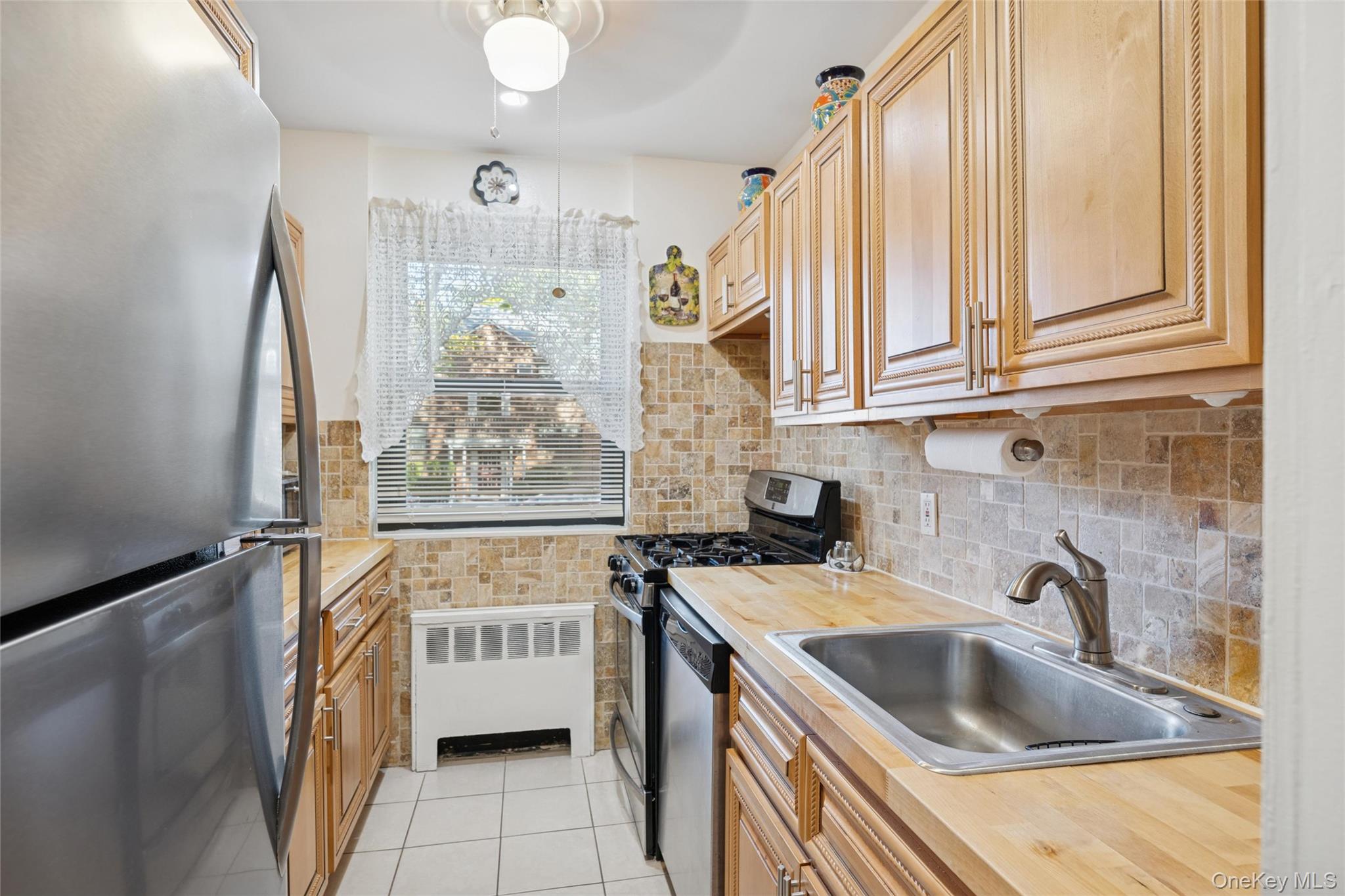 155-24 86th Street Unit: 24