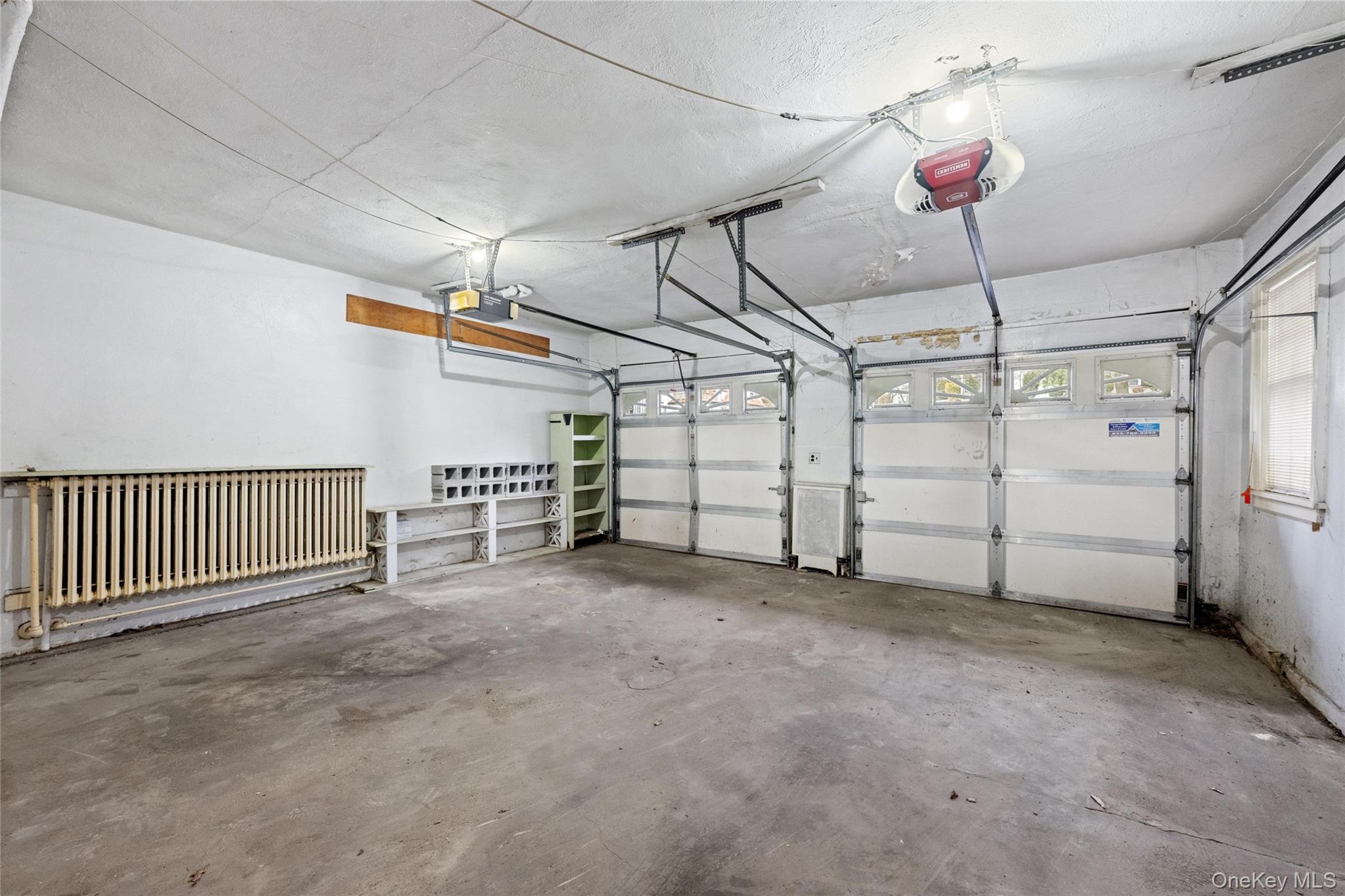 193-12 Foothill Avenue