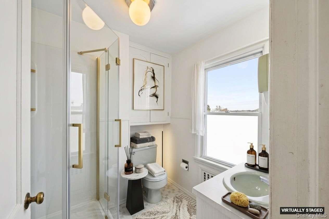 193-12 Foothill Avenue