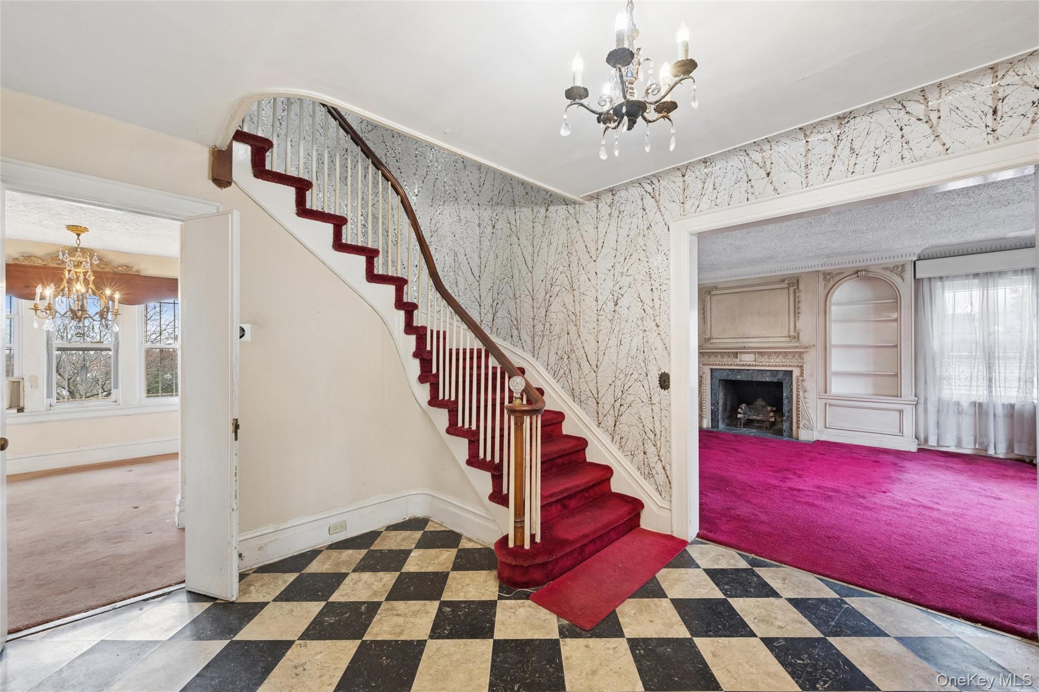 193-12 Foothill Avenue