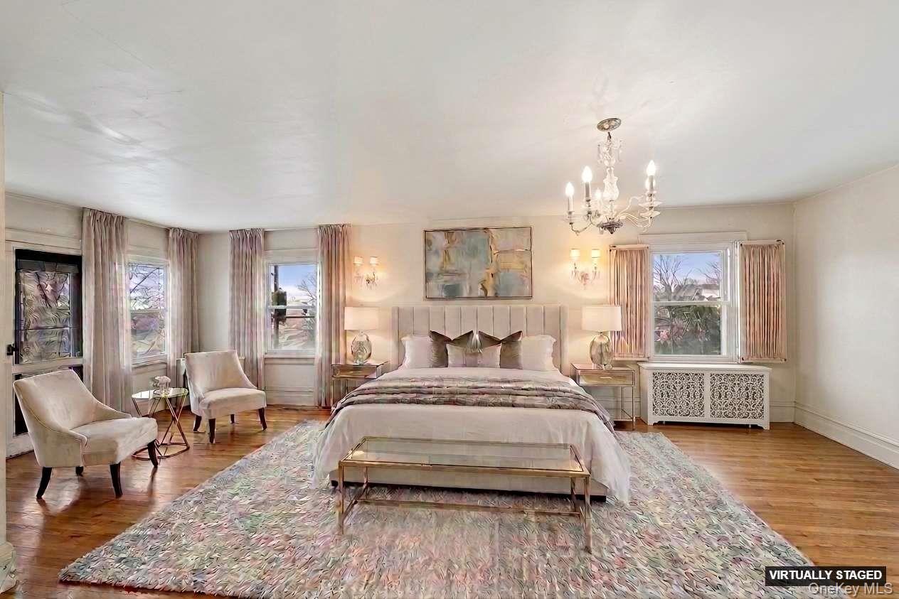 193-12 Foothill Avenue