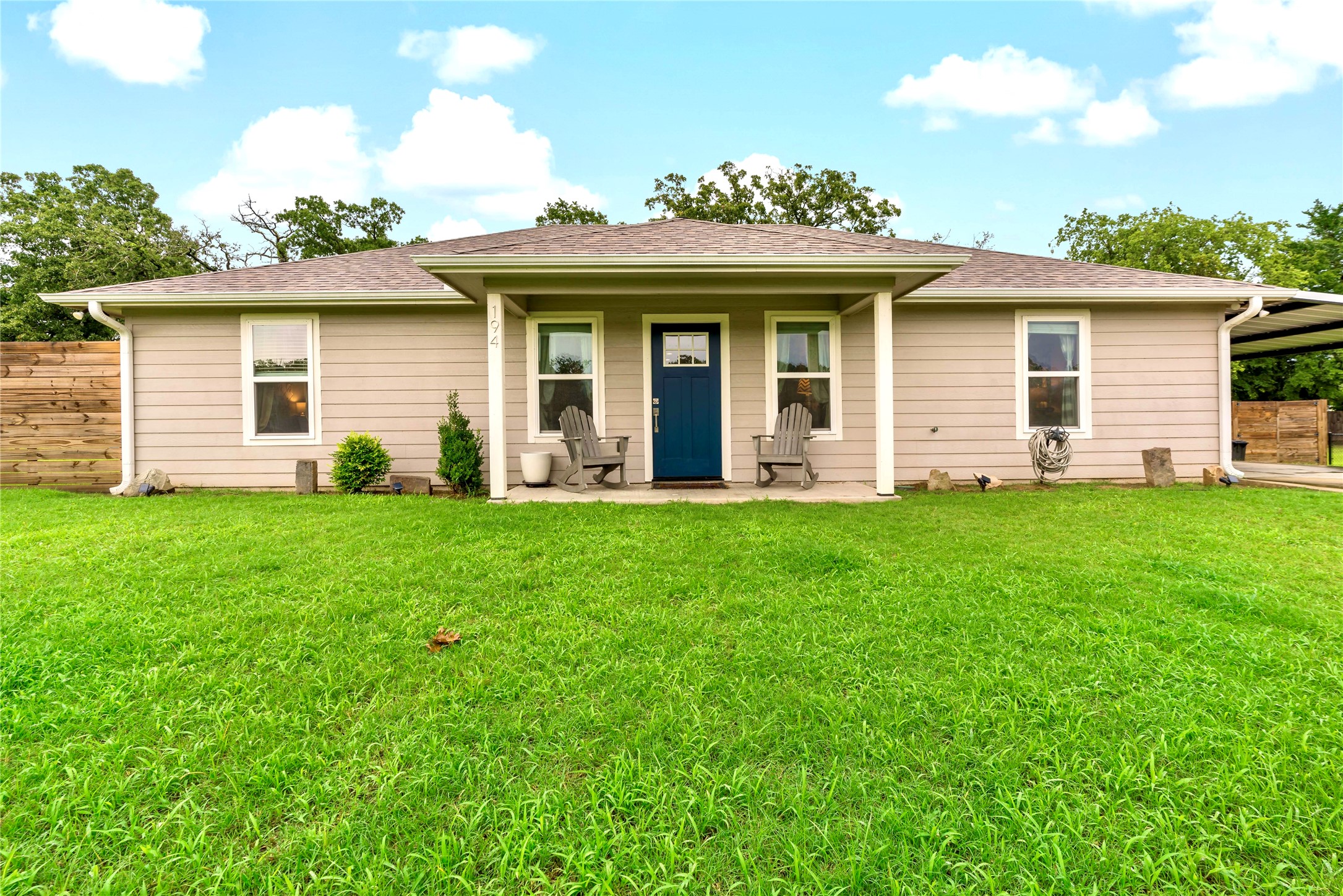 194 Private Road 43790