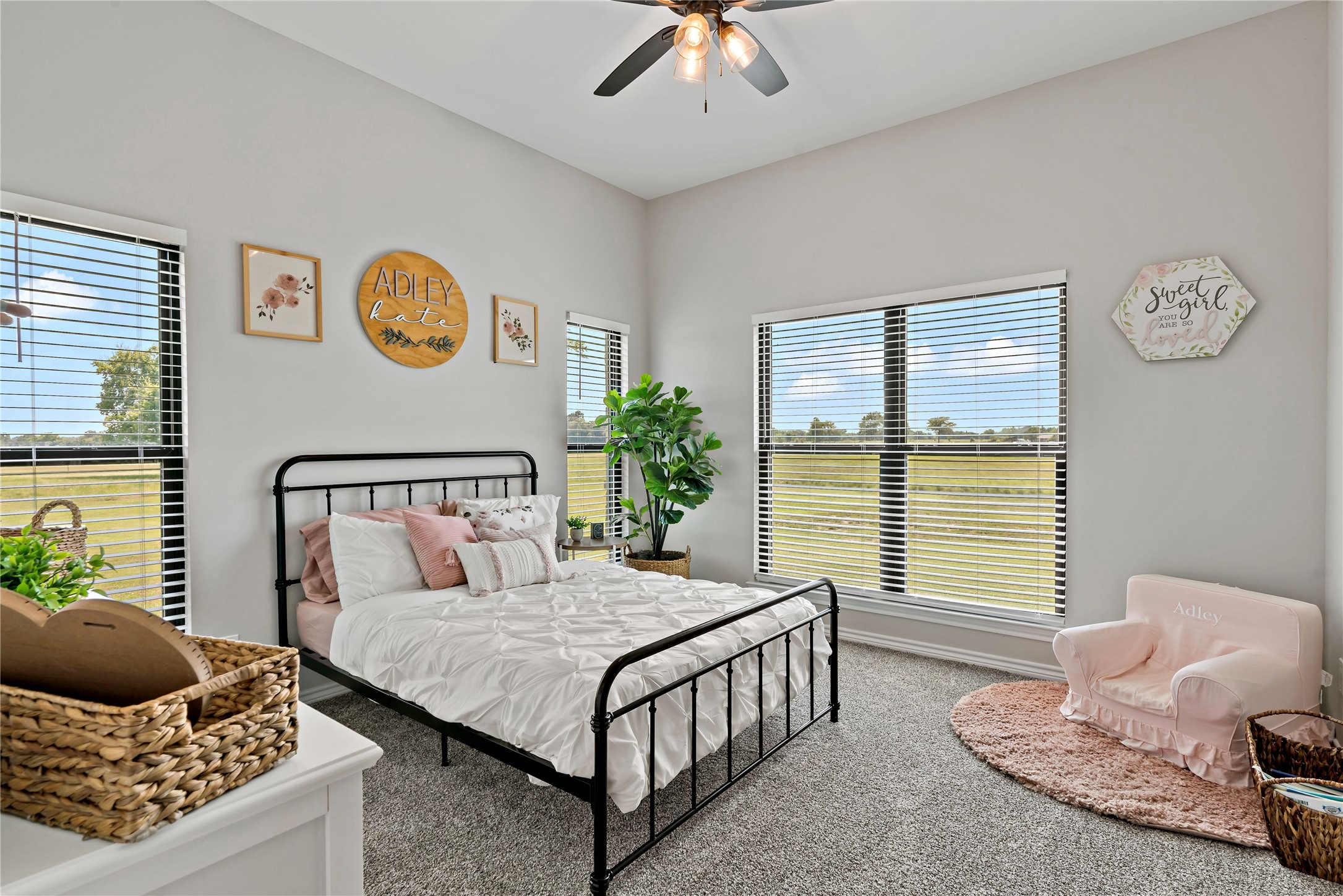 1226 Farm Road 196 N