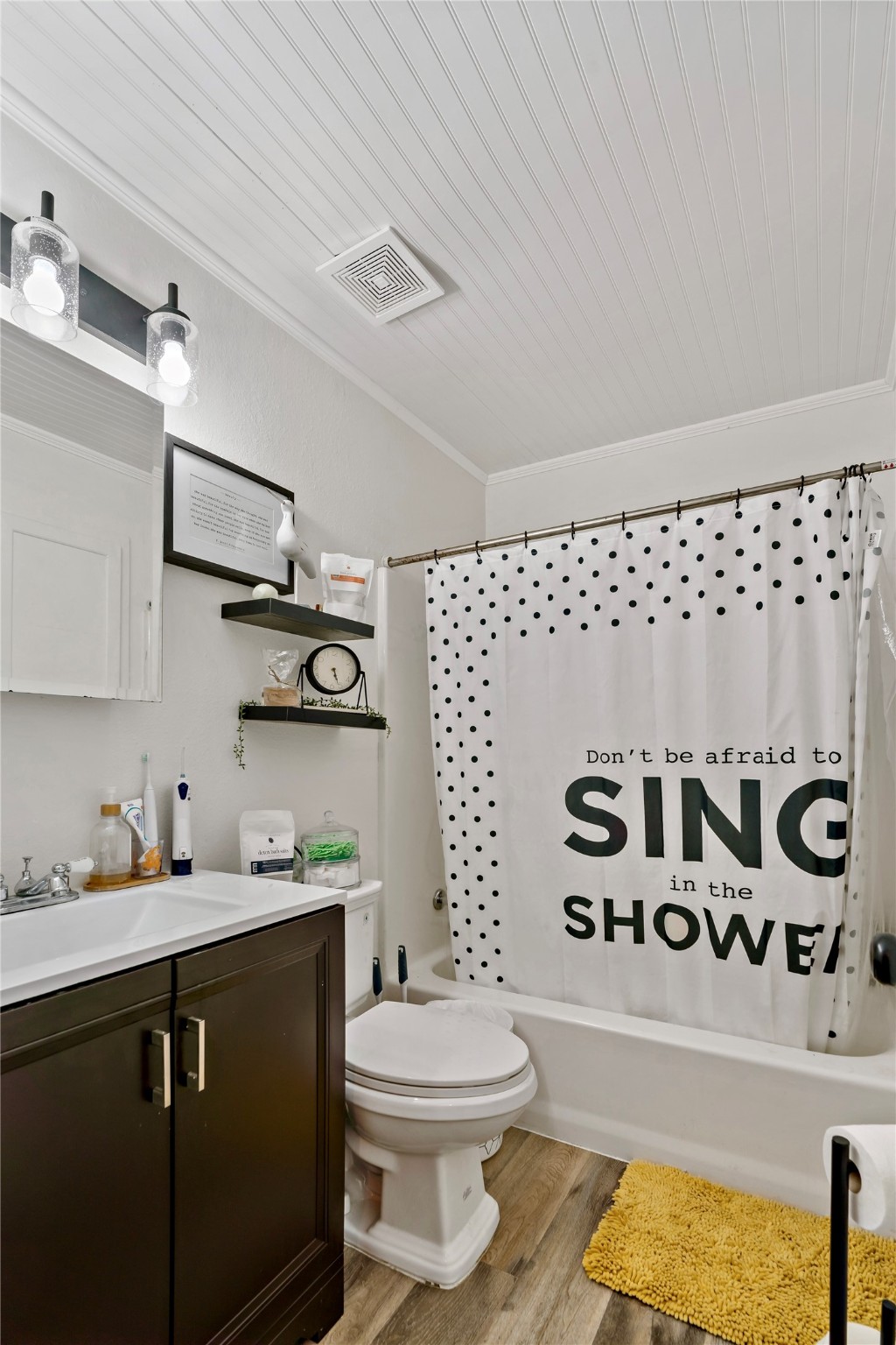 255 Chisholm Trail