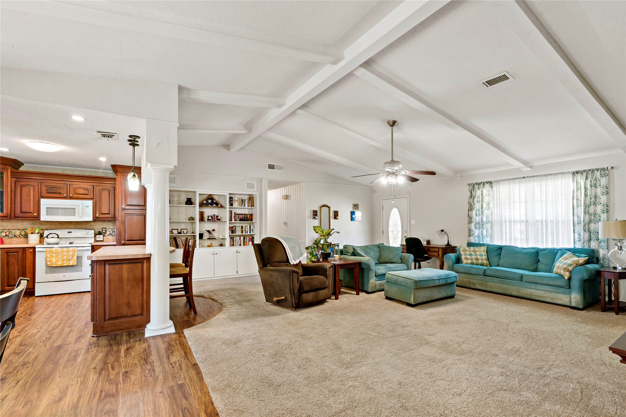 148 COUNTY ROAD 2010