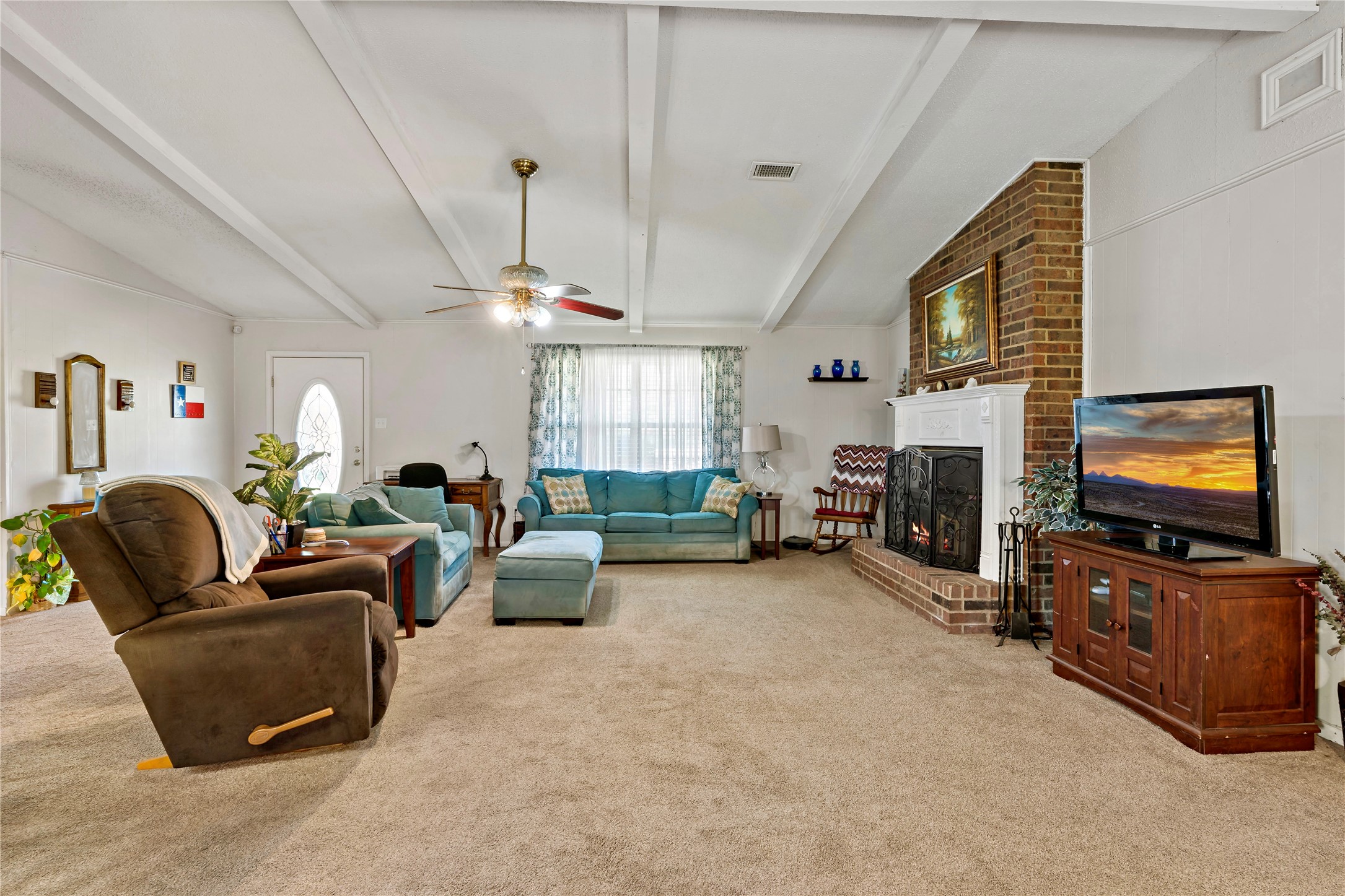 148 COUNTY ROAD 2010