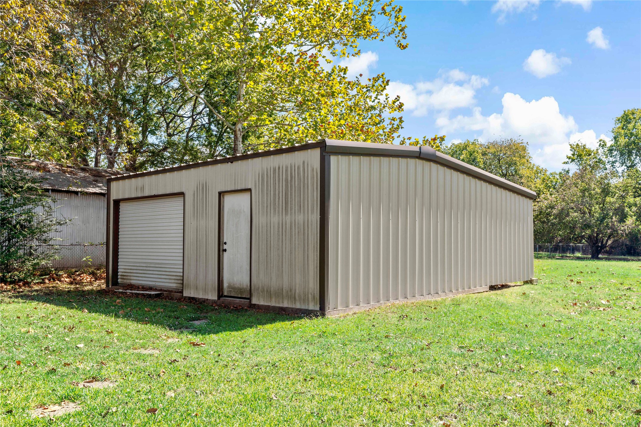 148 COUNTY ROAD 2010