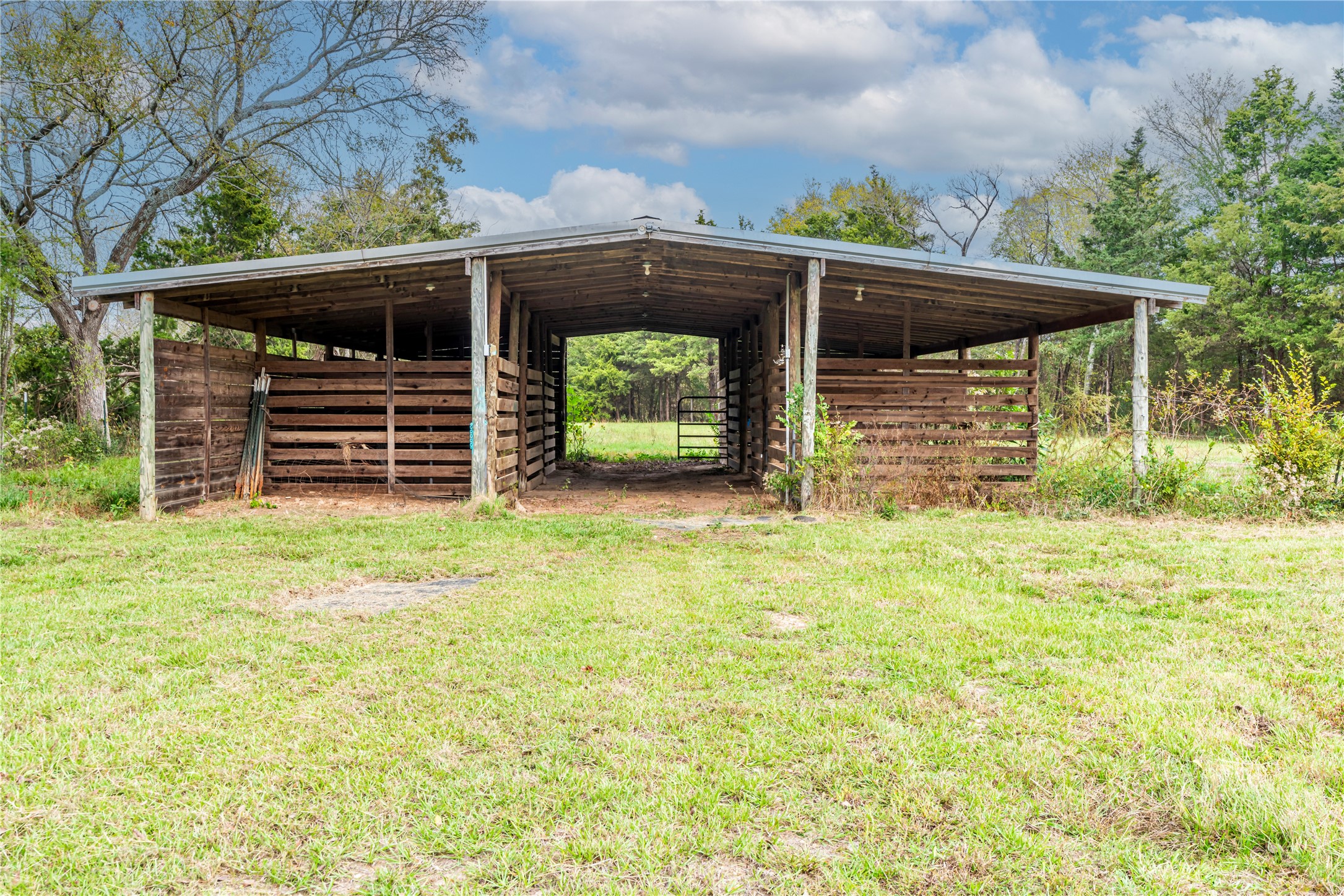 1224 COUNTY ROAD 1436