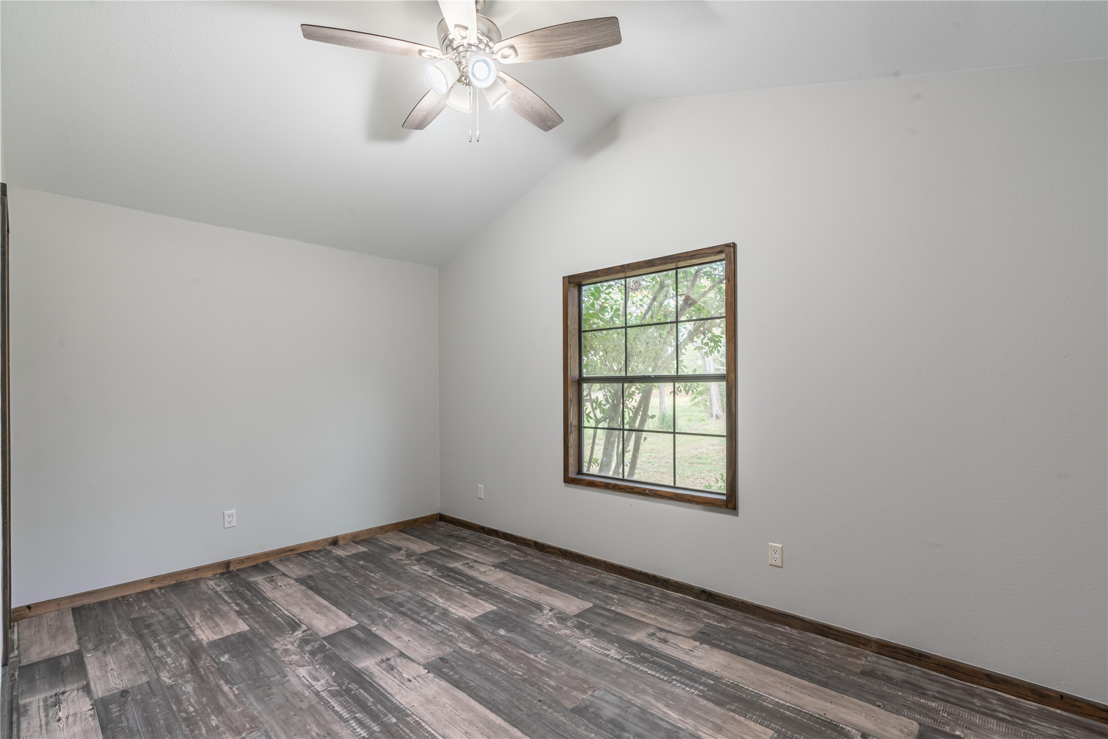 1224 COUNTY ROAD 1436