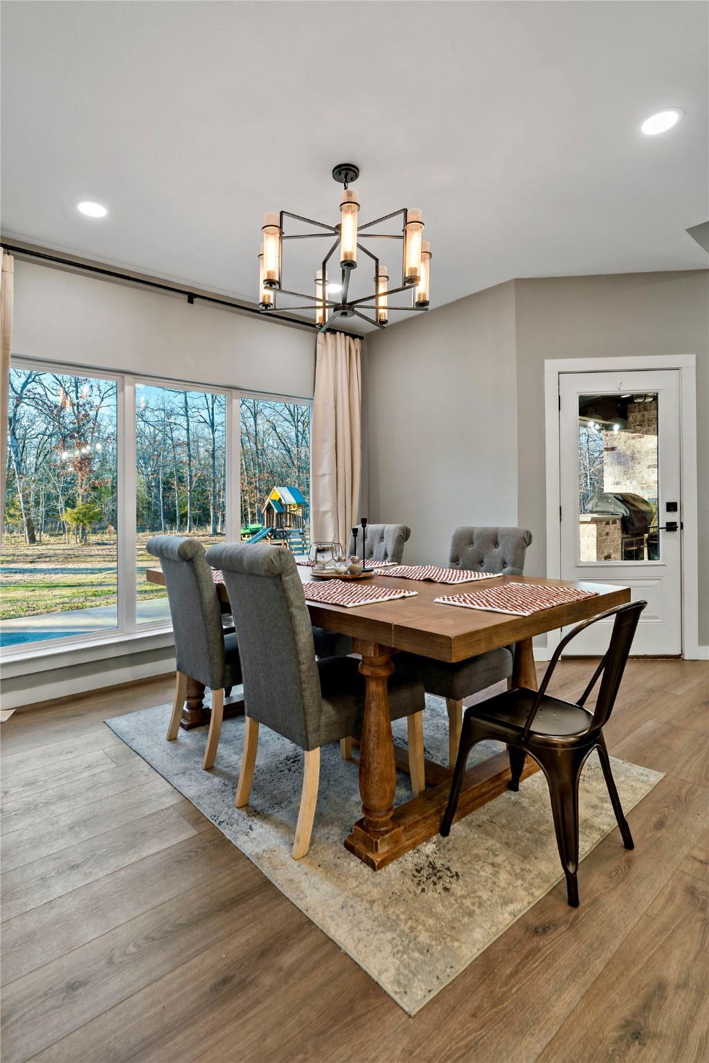 444 PRIVATE ROAD 44001