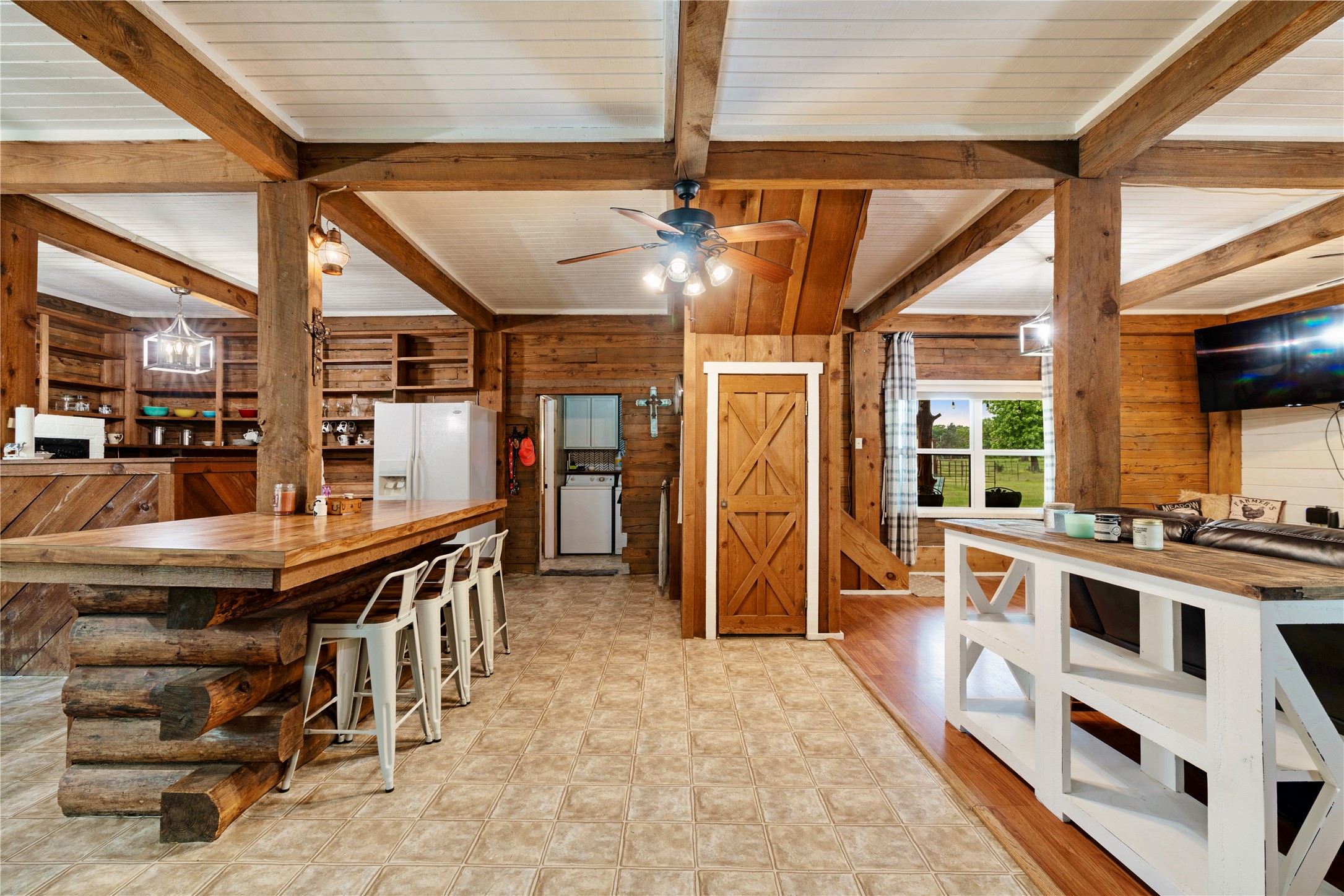 1105 County Road 1420