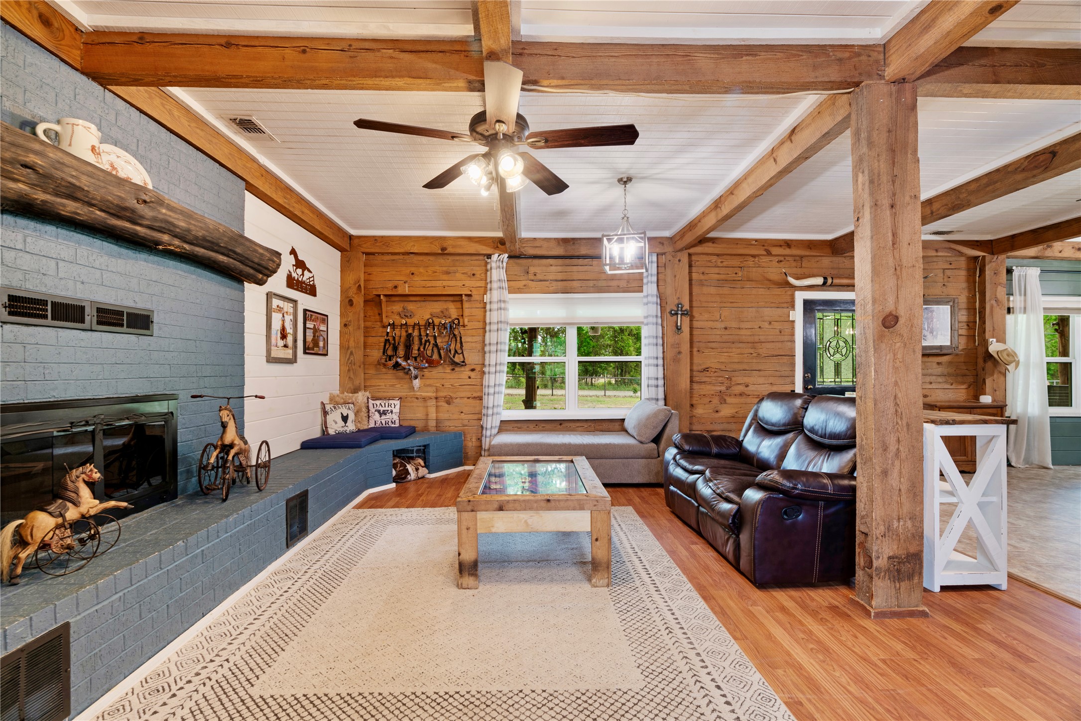 1105 County Road 1420