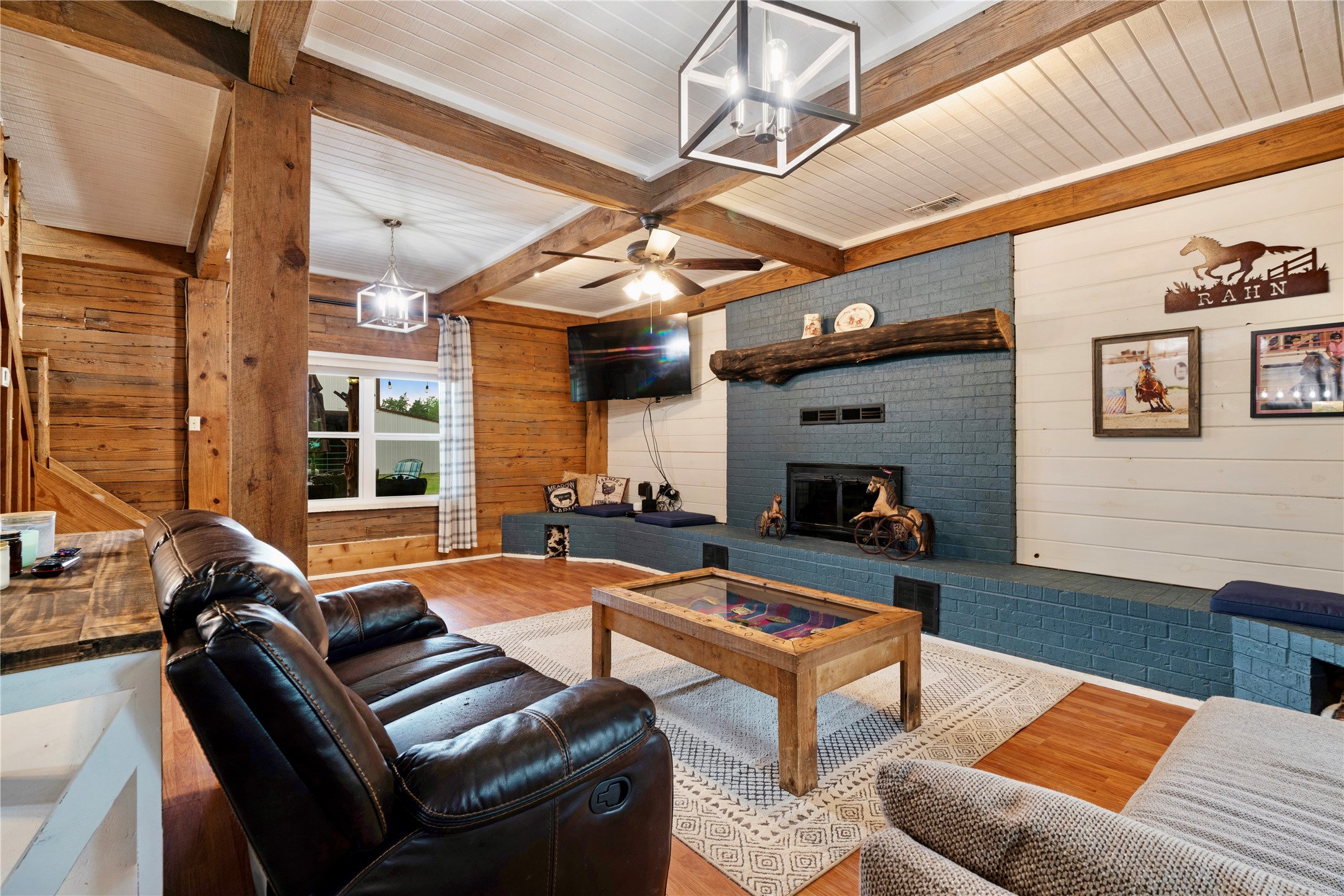 1105 County Road 1420