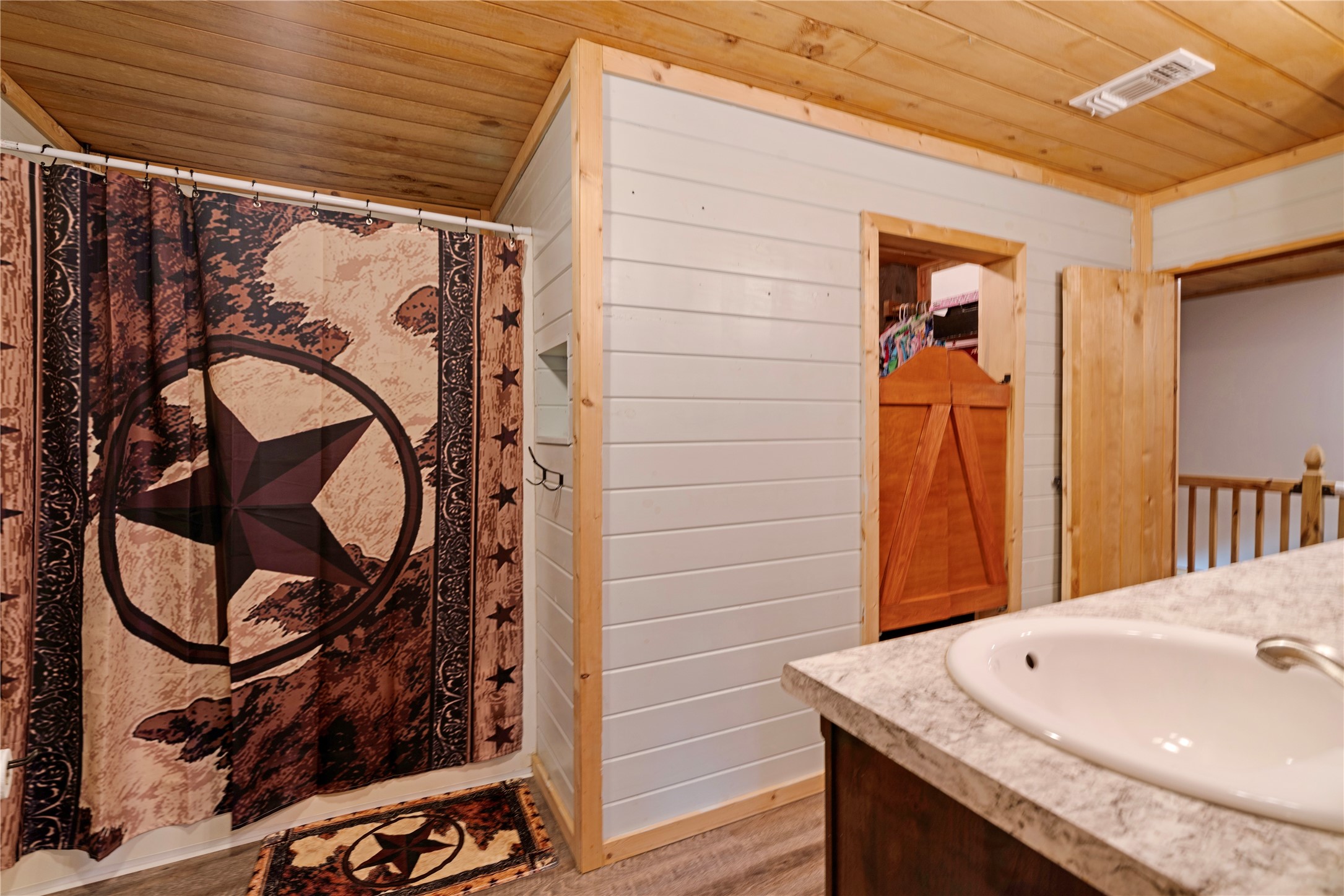 1105 County Road 1420