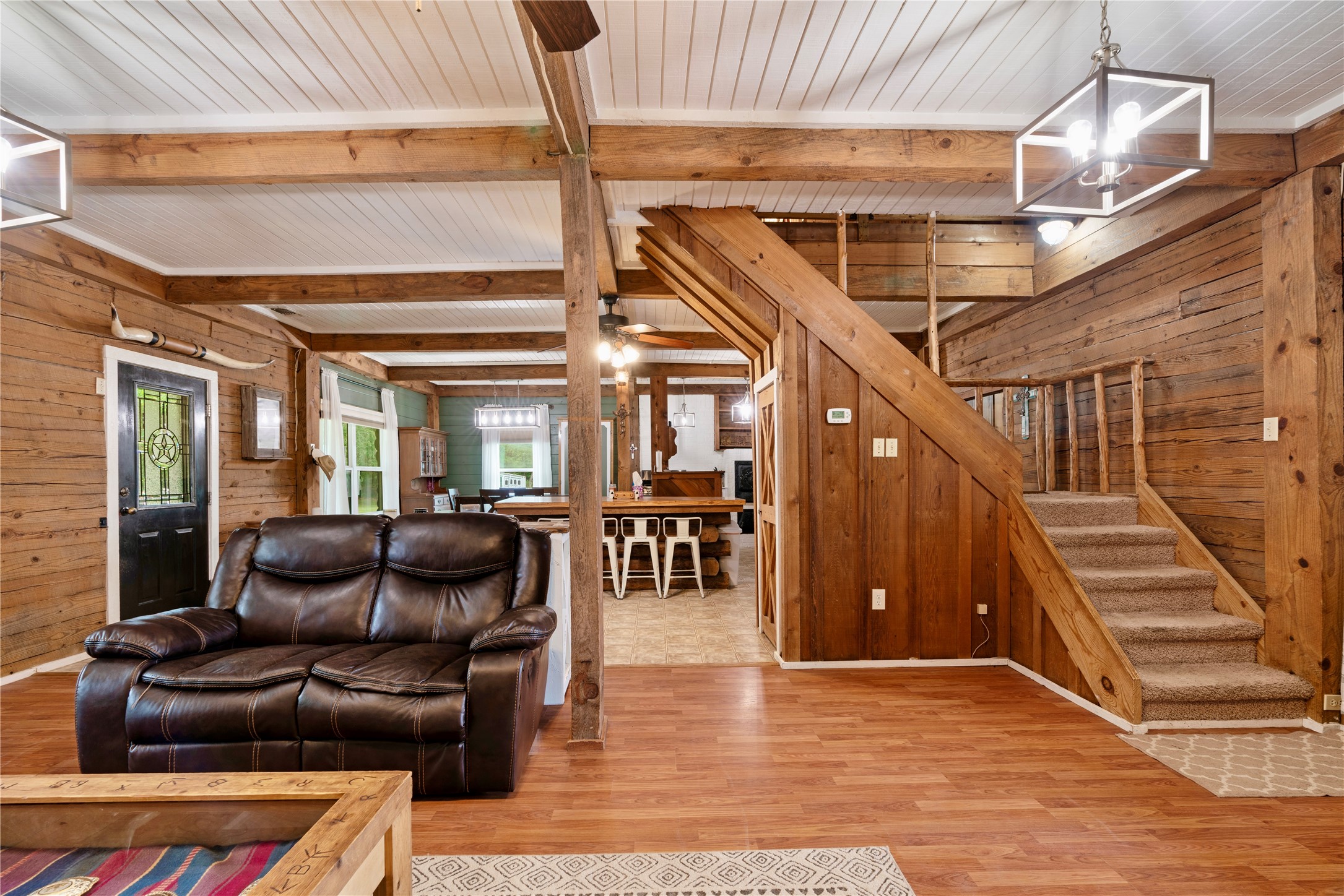 1105 County Road 1420