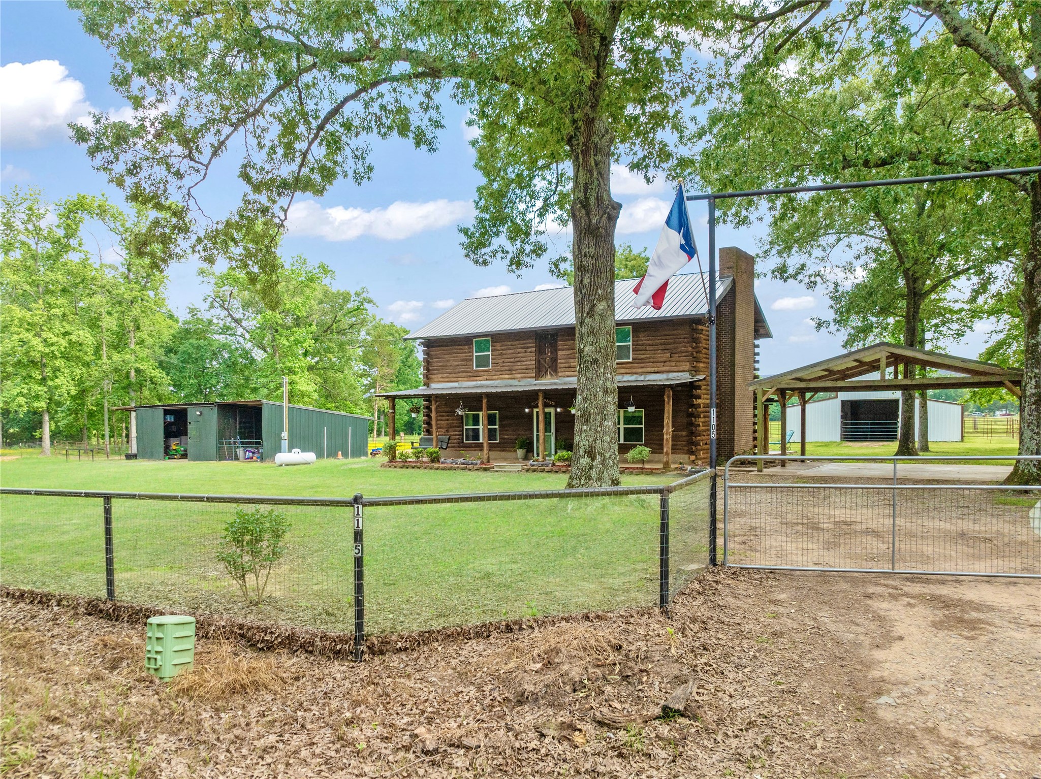 1105 County Road 1420