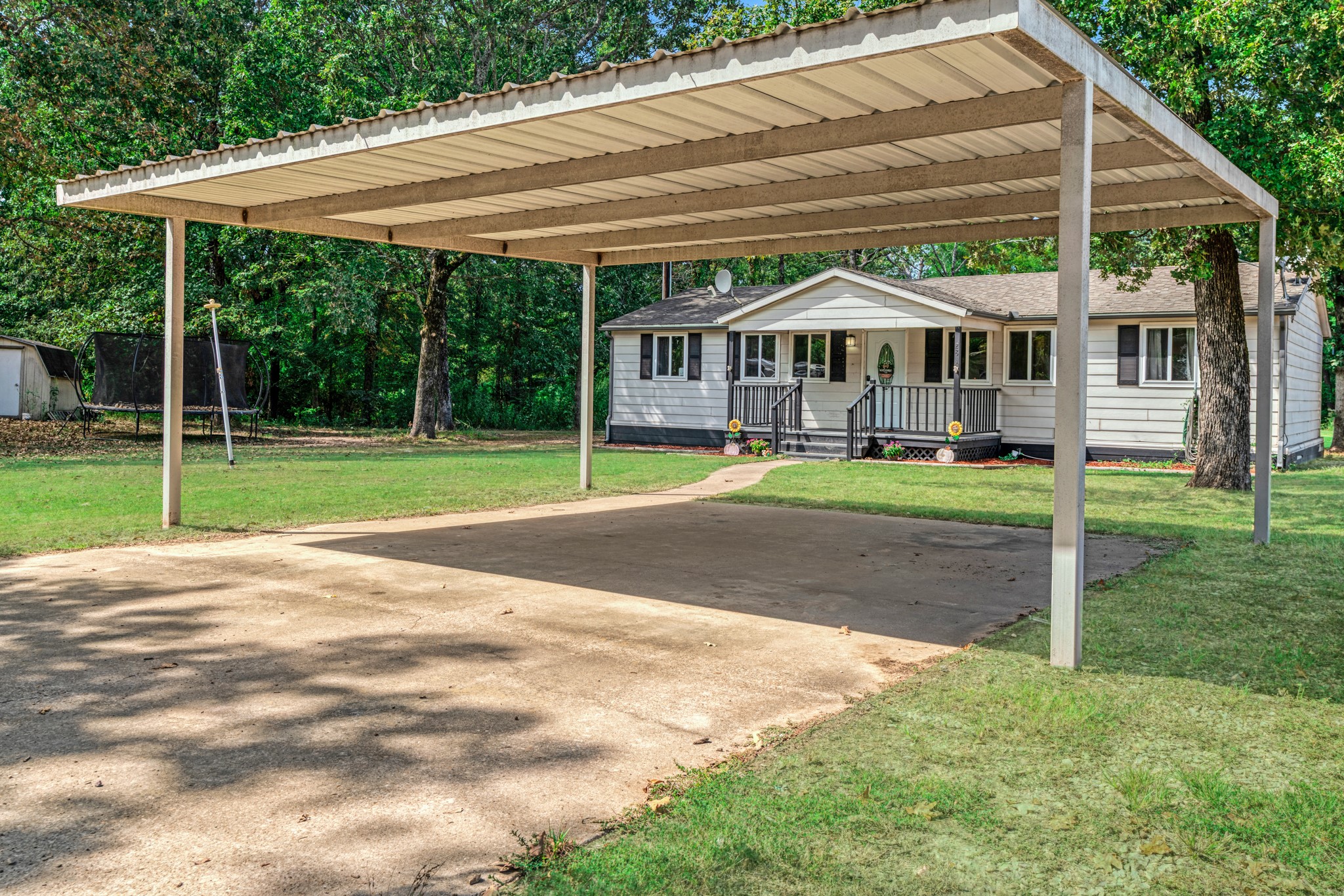 28 PRIVATE ROAD 45075