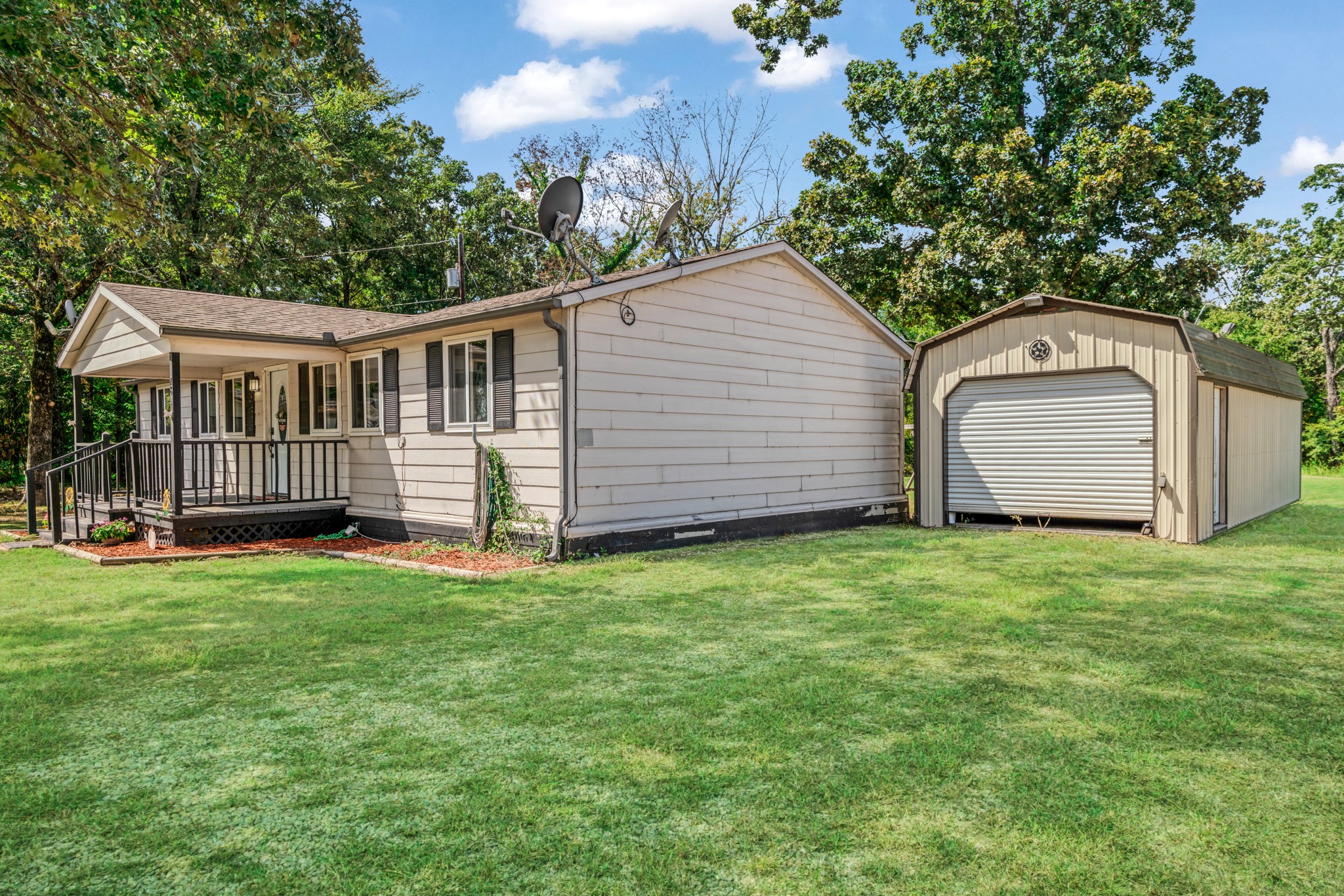 28 PRIVATE ROAD 45075