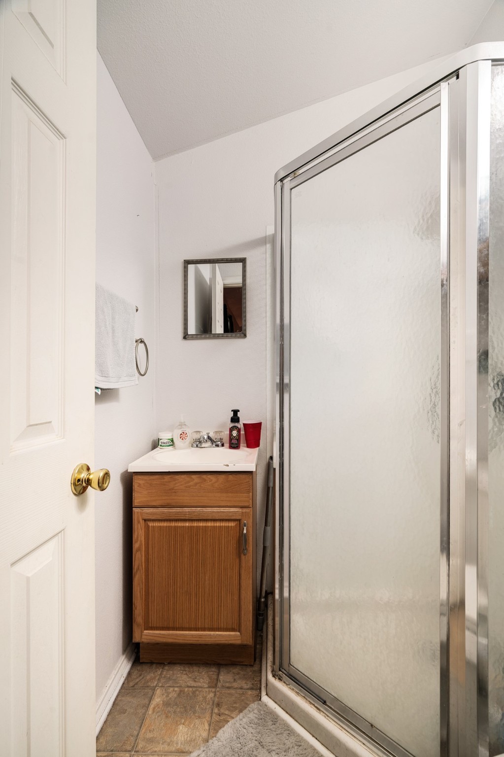 28 PRIVATE ROAD 45075