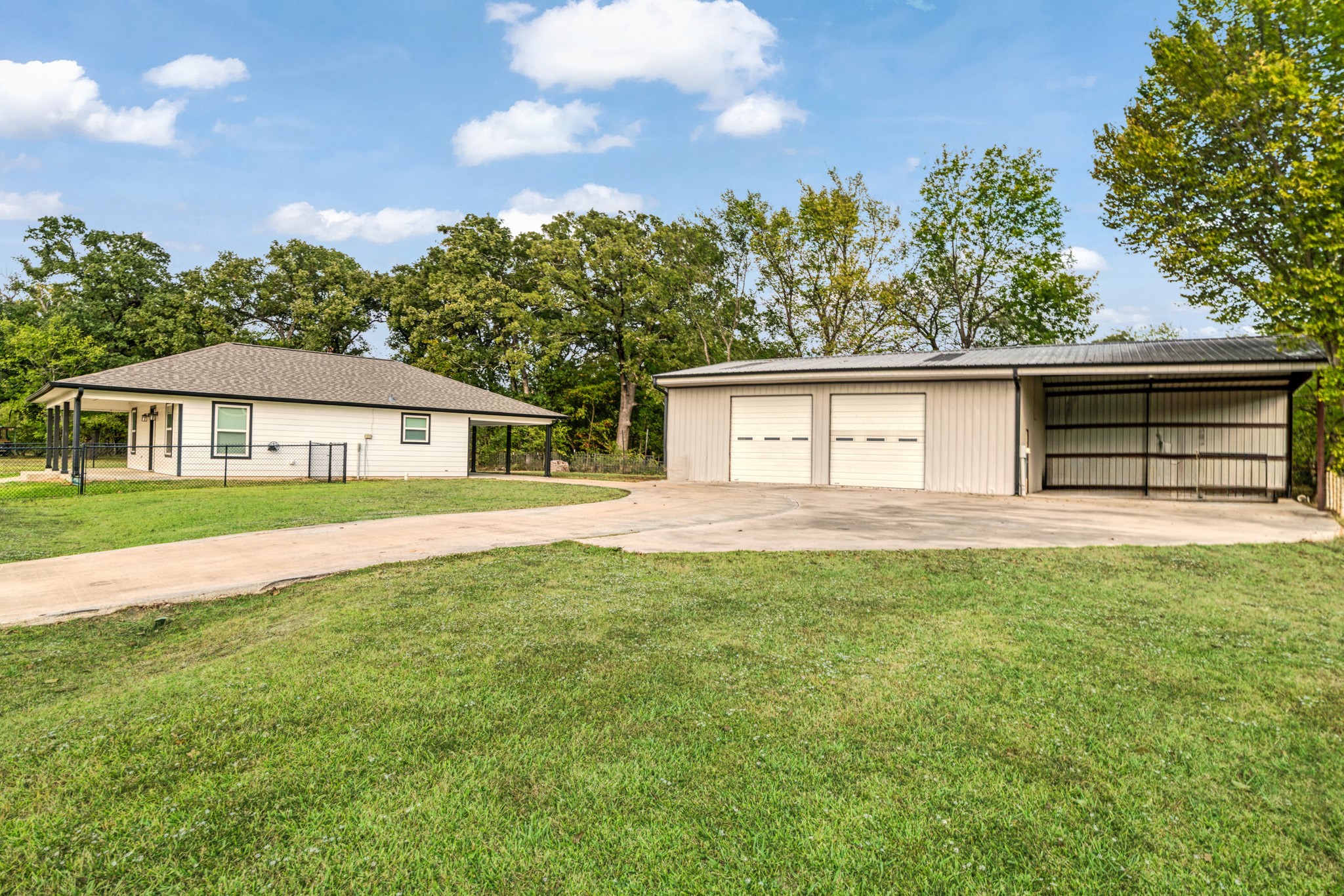 420 Clarksville Road