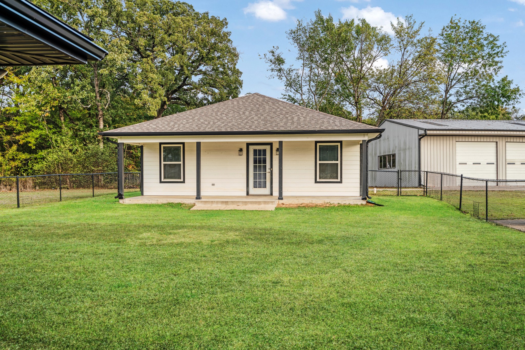 420 Clarksville Road