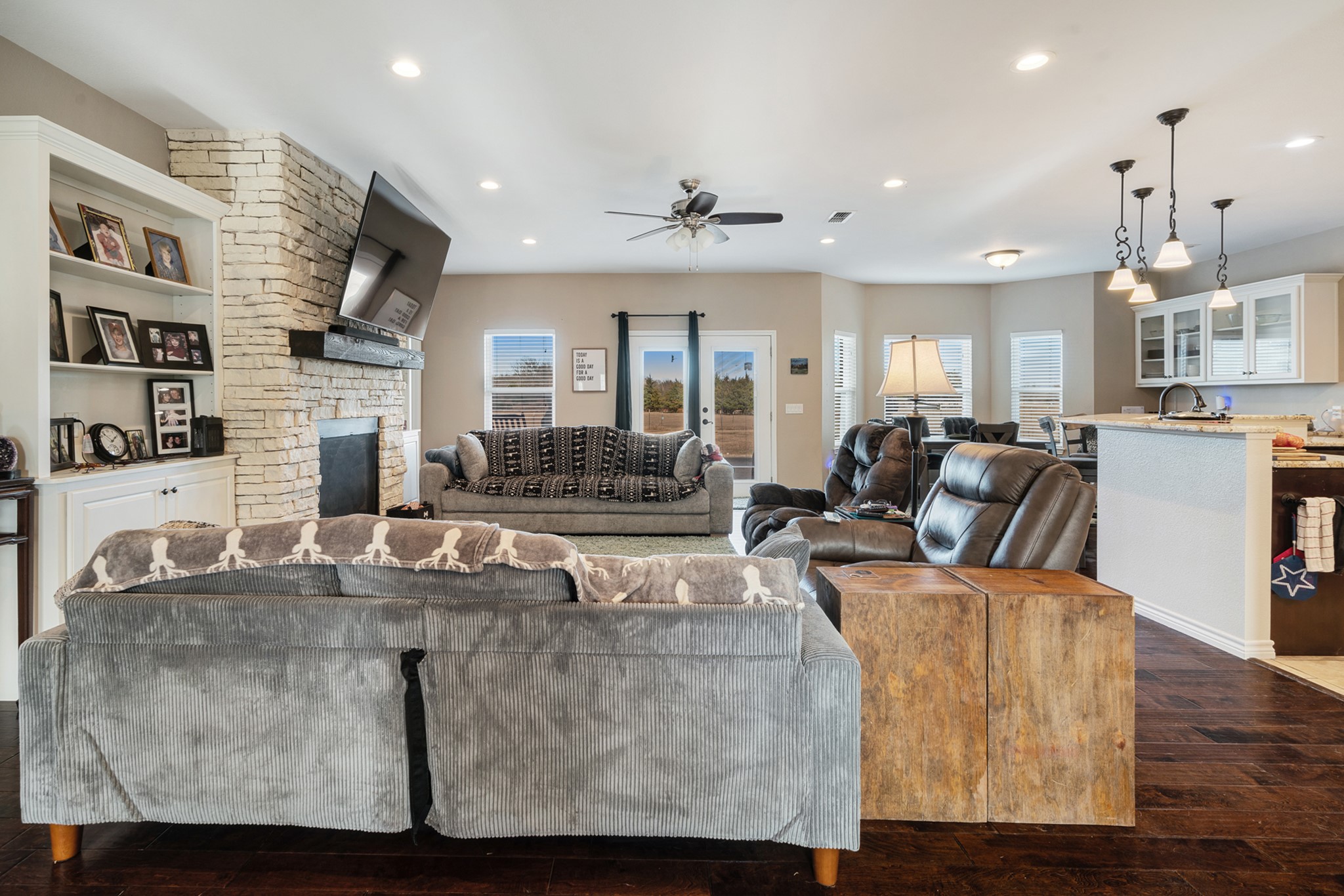 305 County Road 45800