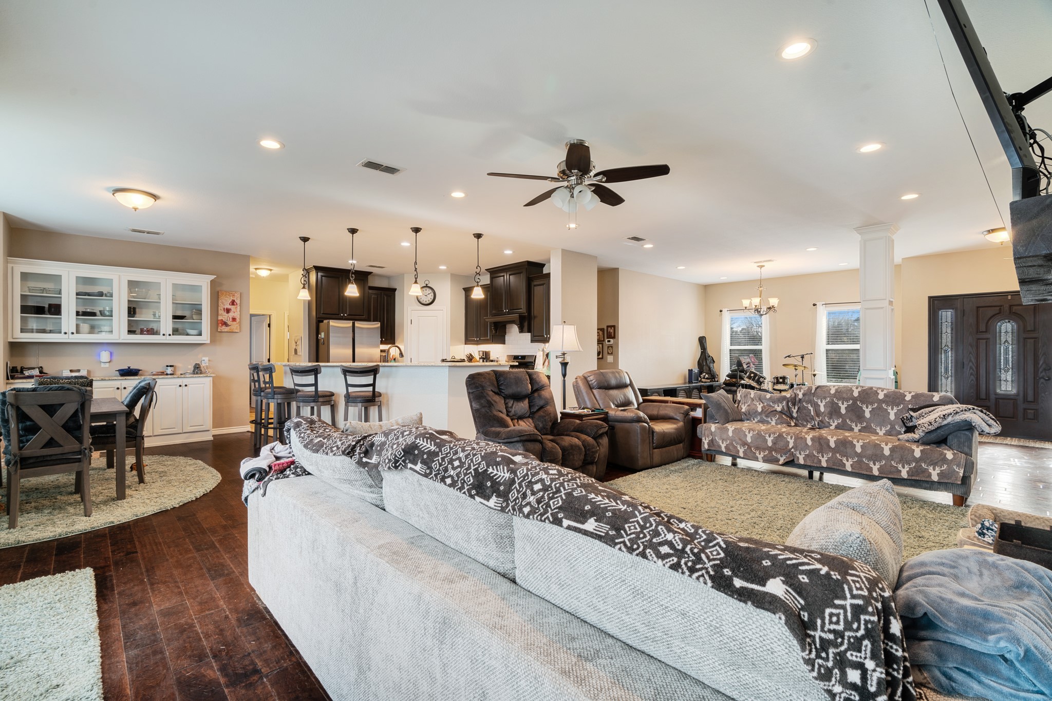 305 County Road 45800