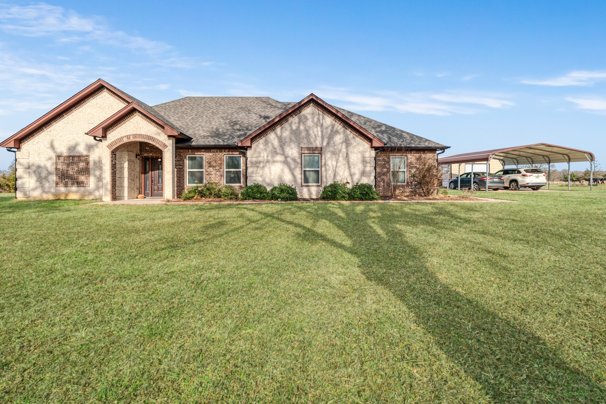 305 County Road 45800