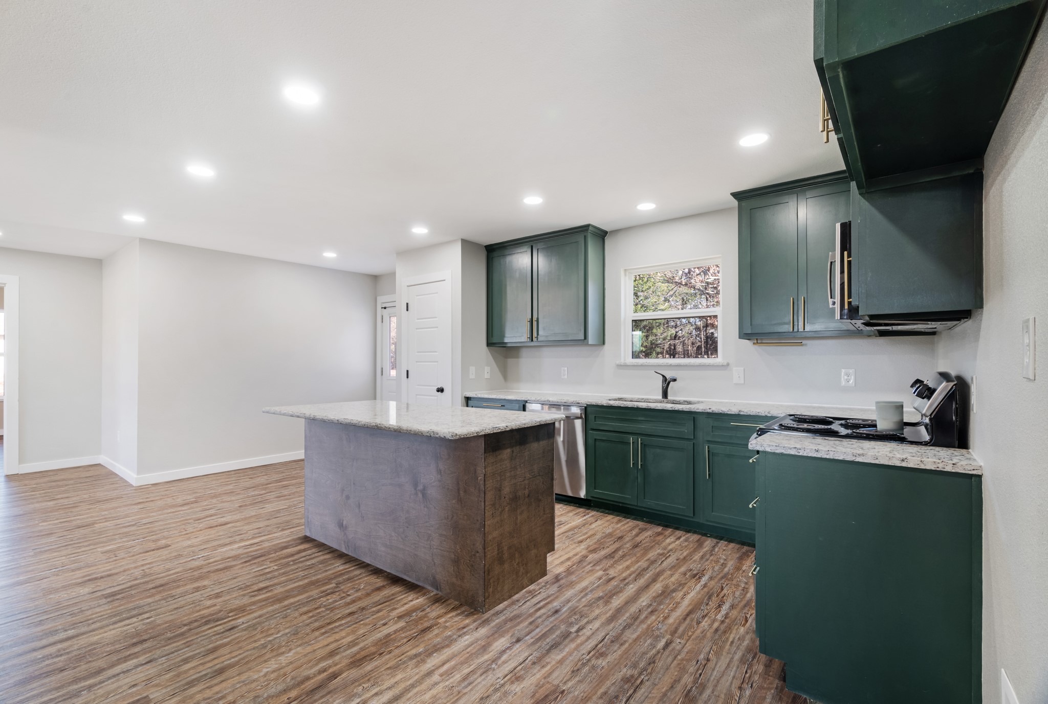 372 PR 43790 Street 43790