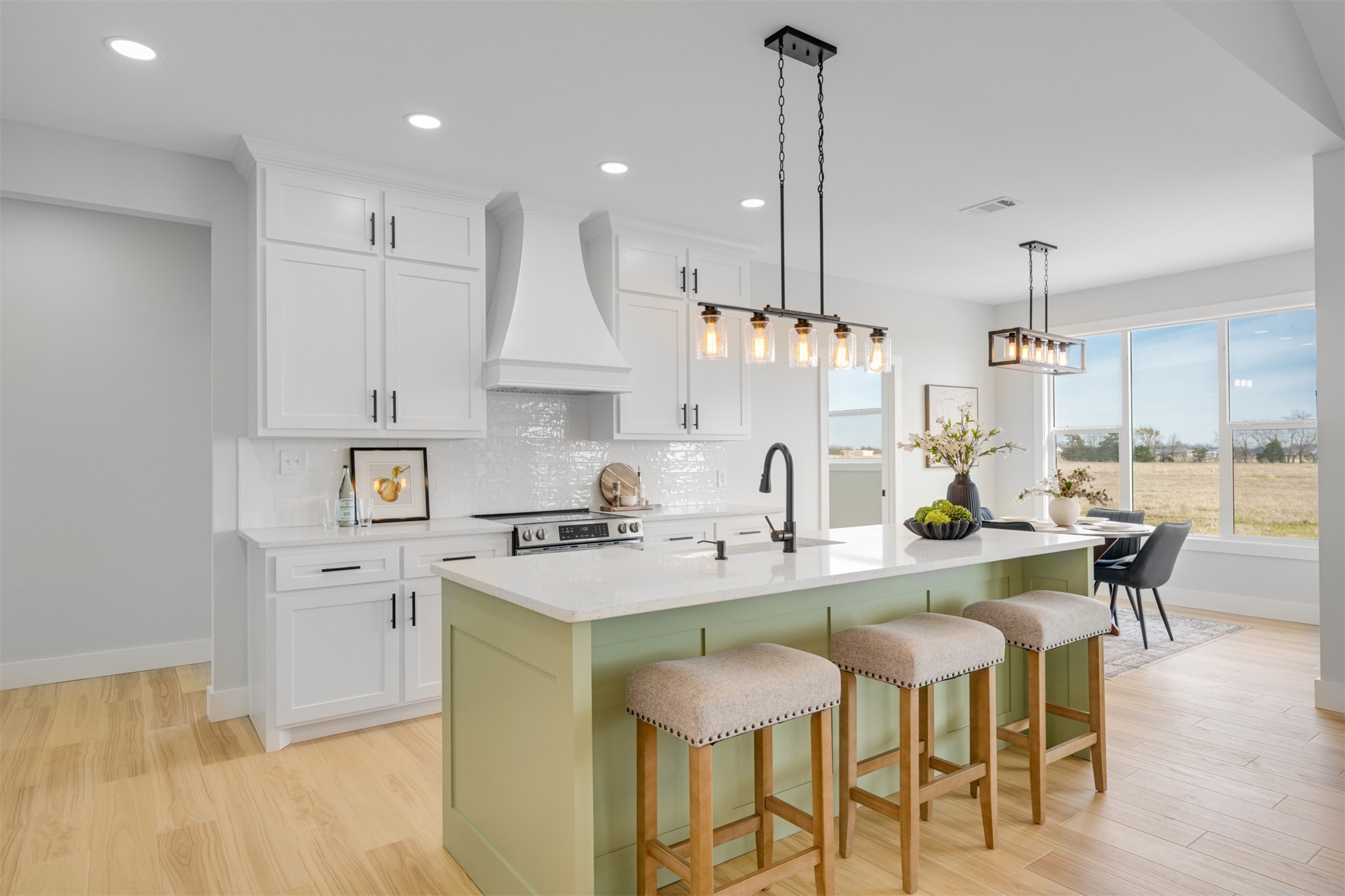 41 Private Road 33084