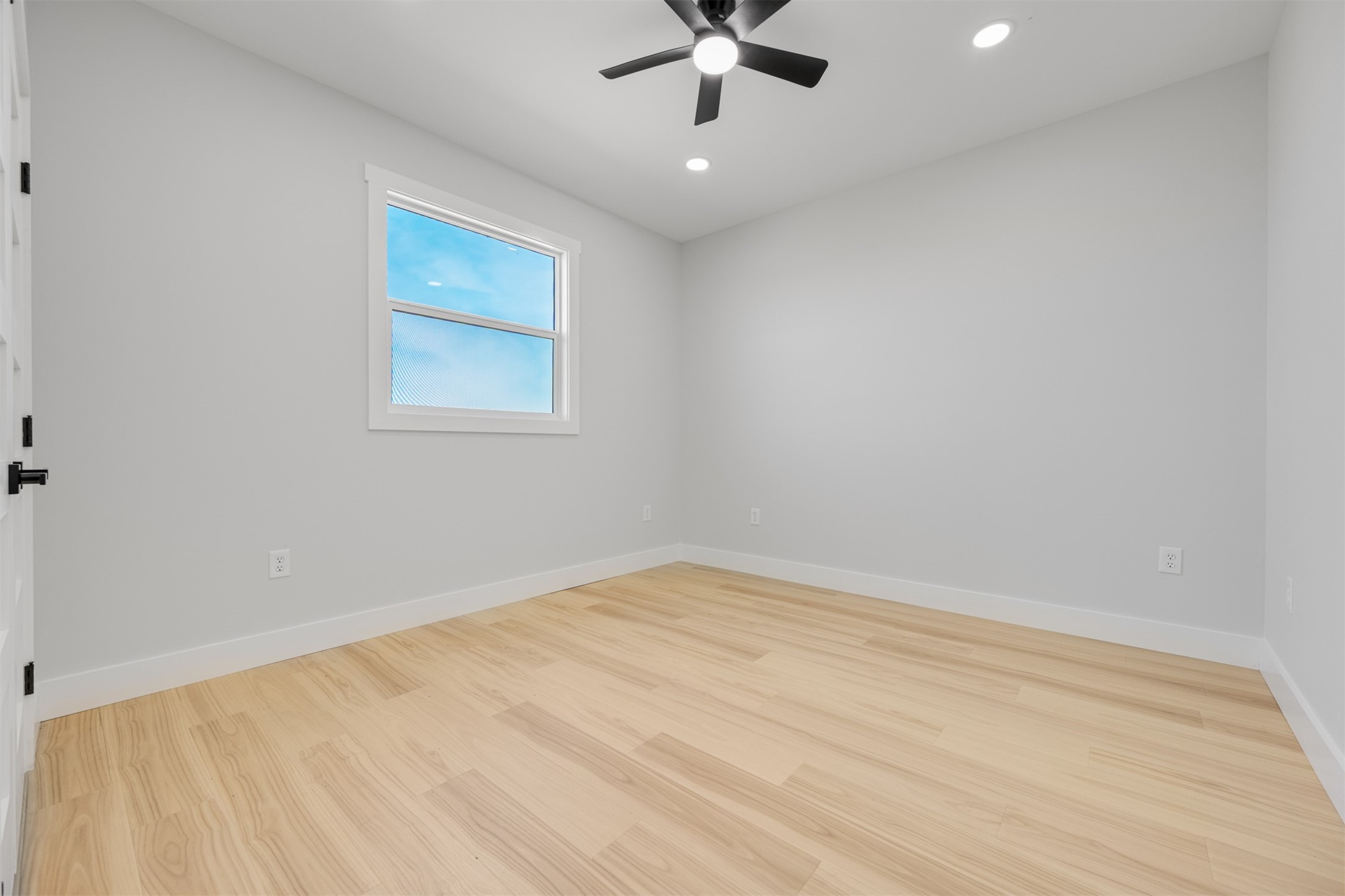 41 Private Road 33084