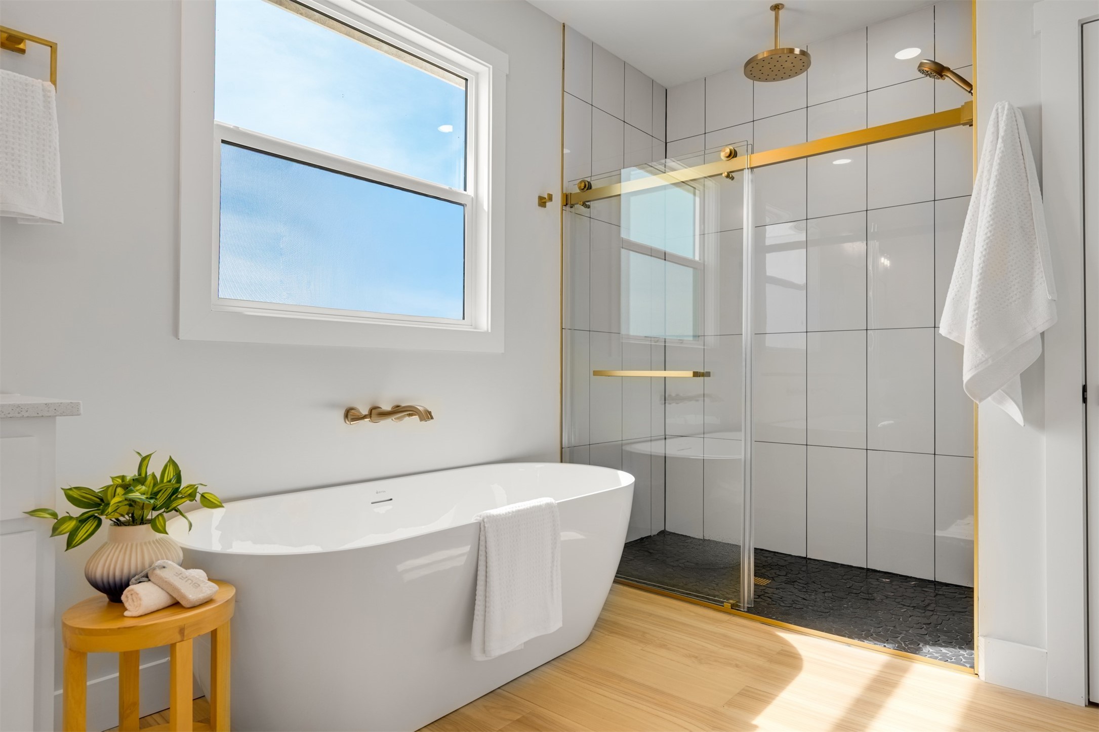 41 Private Road 33084