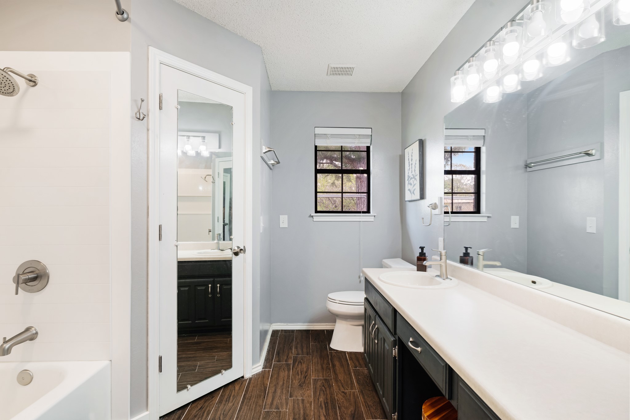 32 County Road 35940