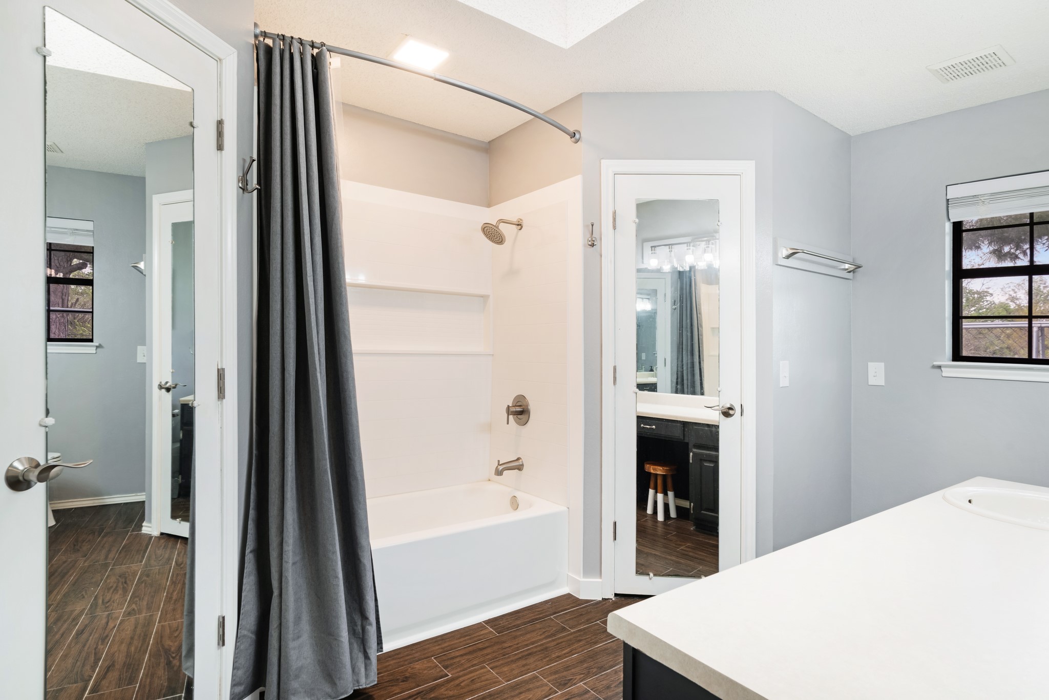 32 County Road 35940