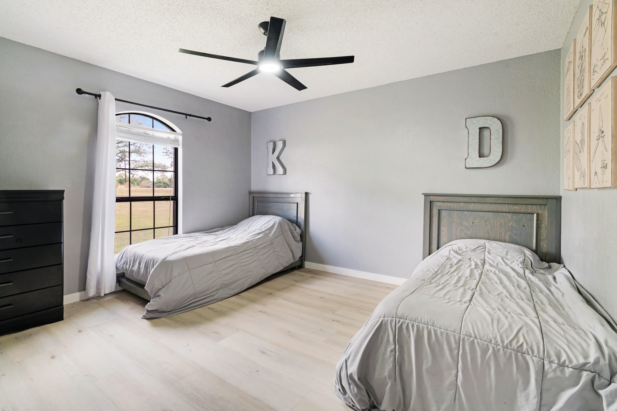 32 County Road 35940