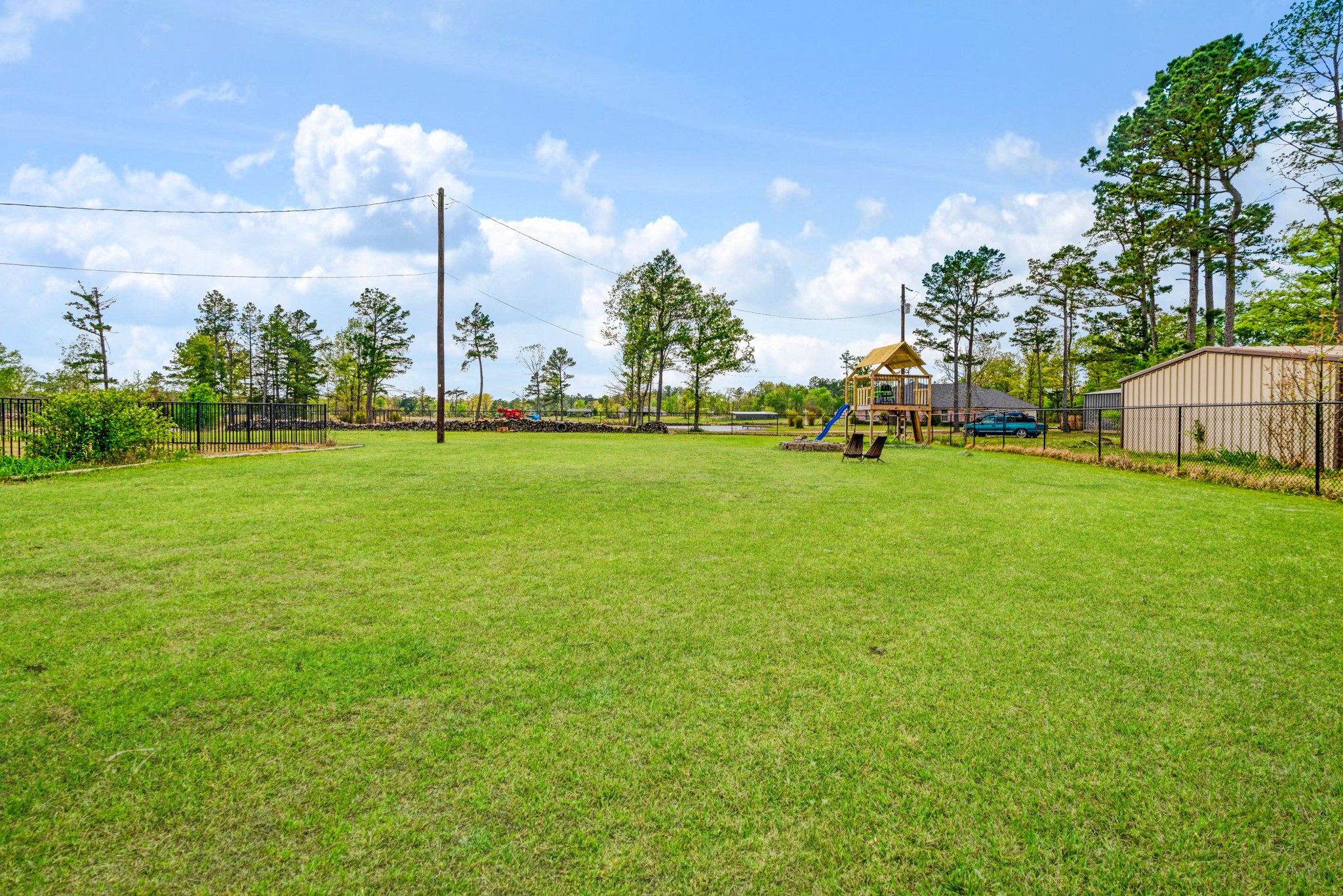 32 County Road 35940