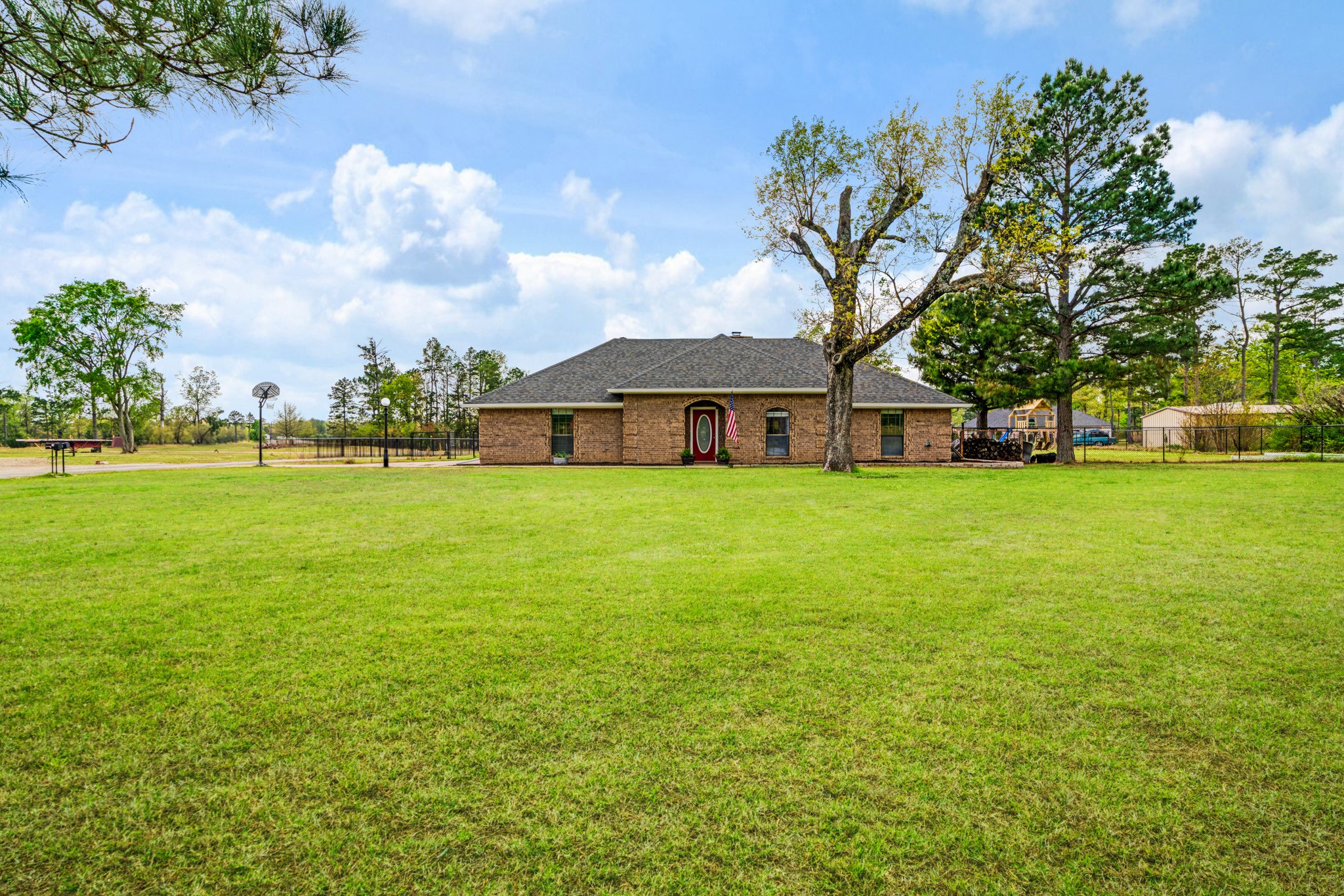 32 County Road 35940