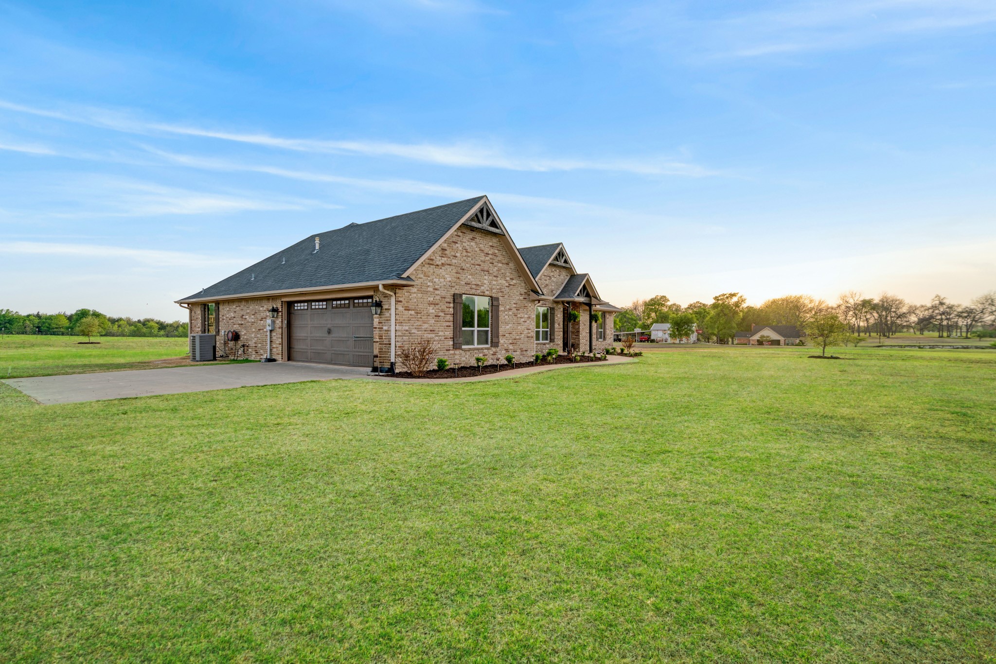 1390 COUNTY ROAD 3500