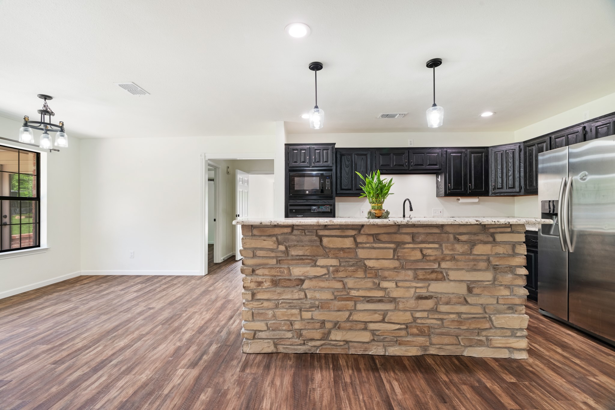 212 Wooded Hills Drive