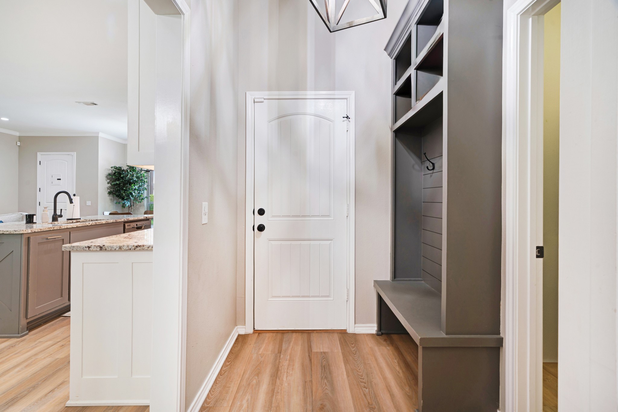 1045 Addison