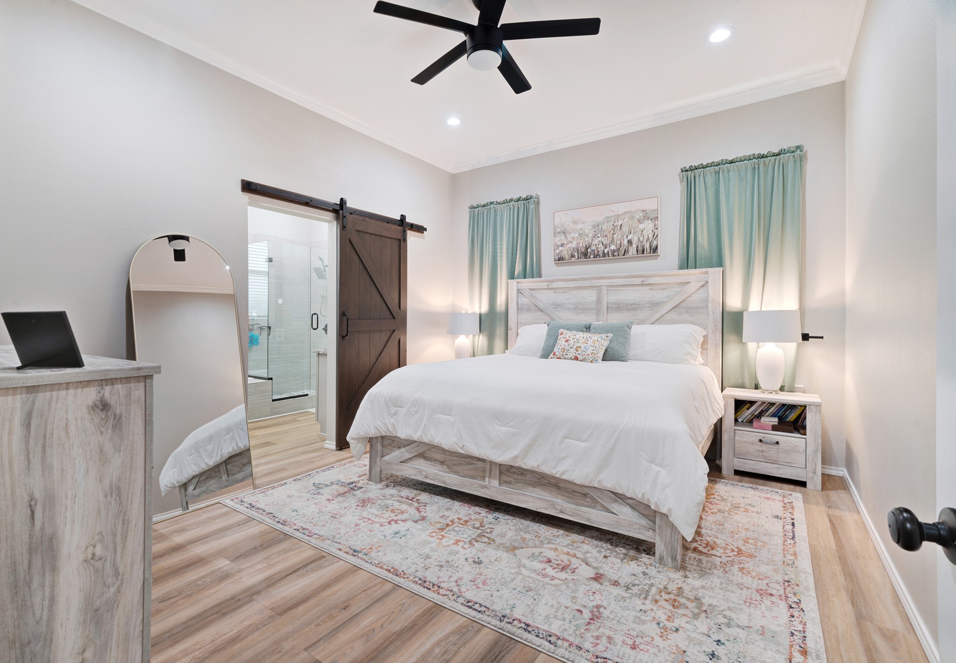 1045 Addison