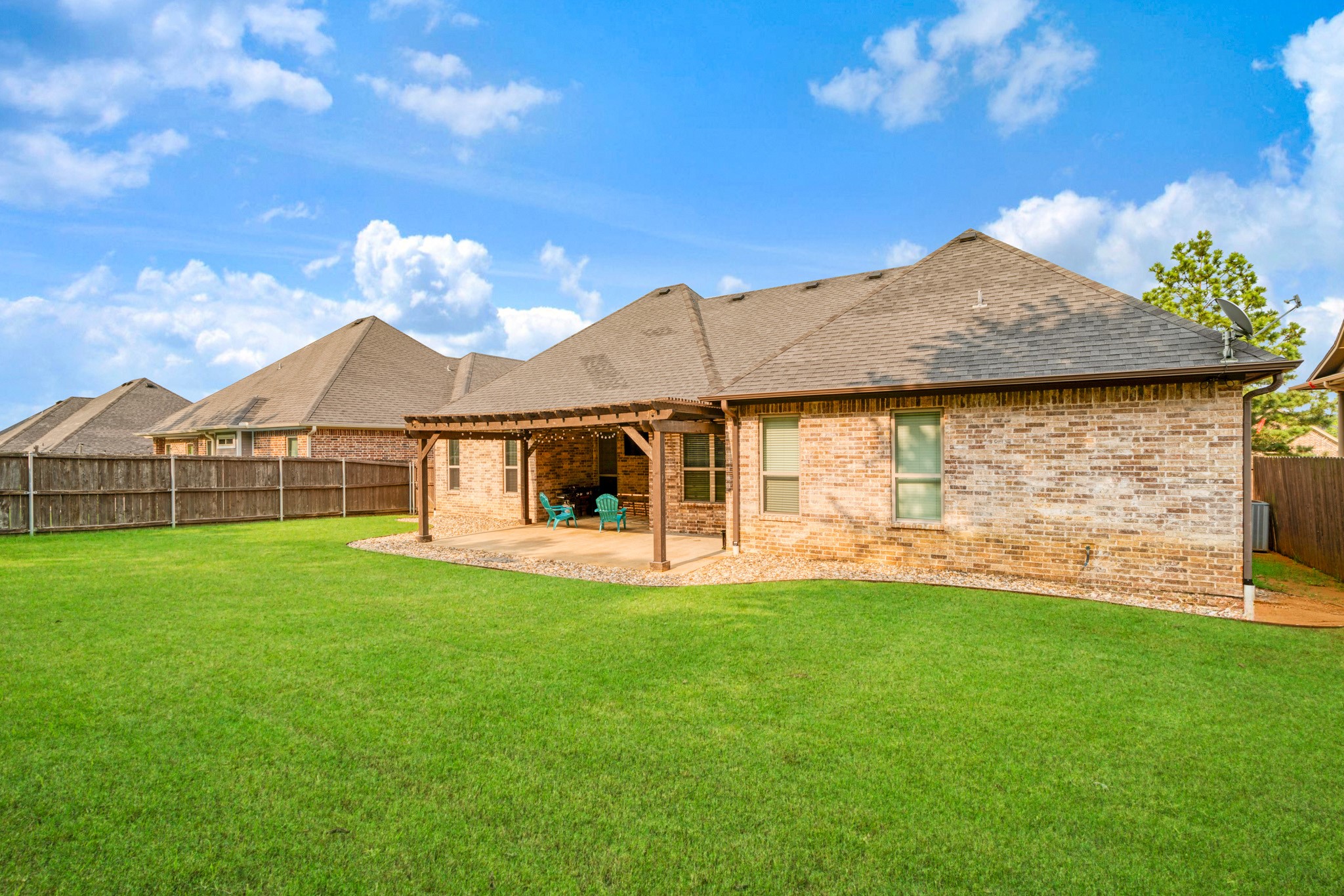 1045 Addison