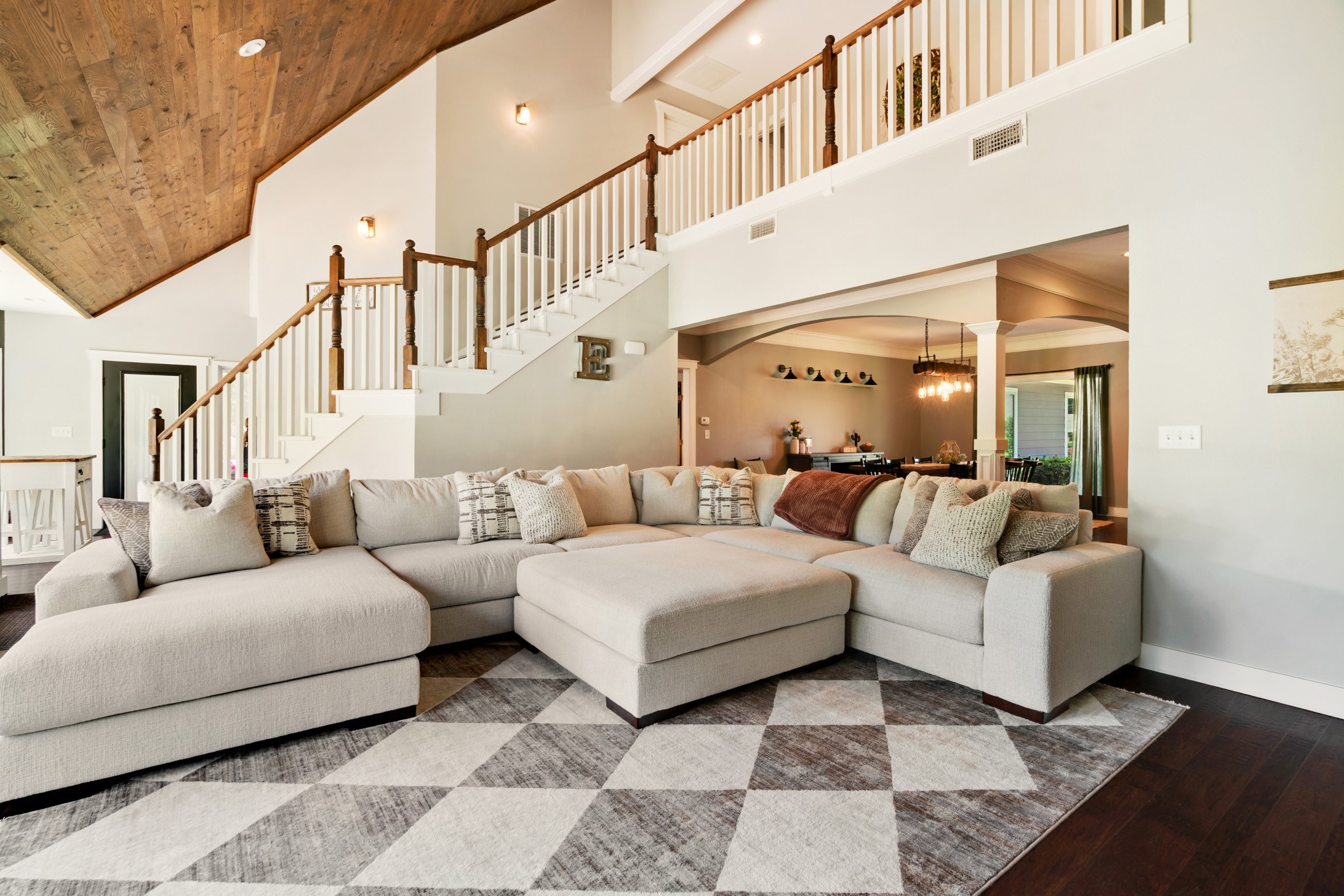 12234 Farm Road 195